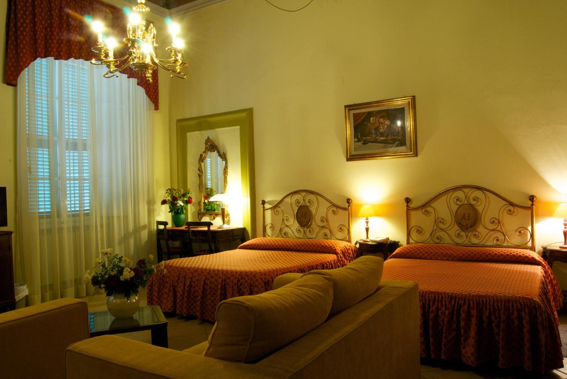 Deluxe Suite - Photo 4