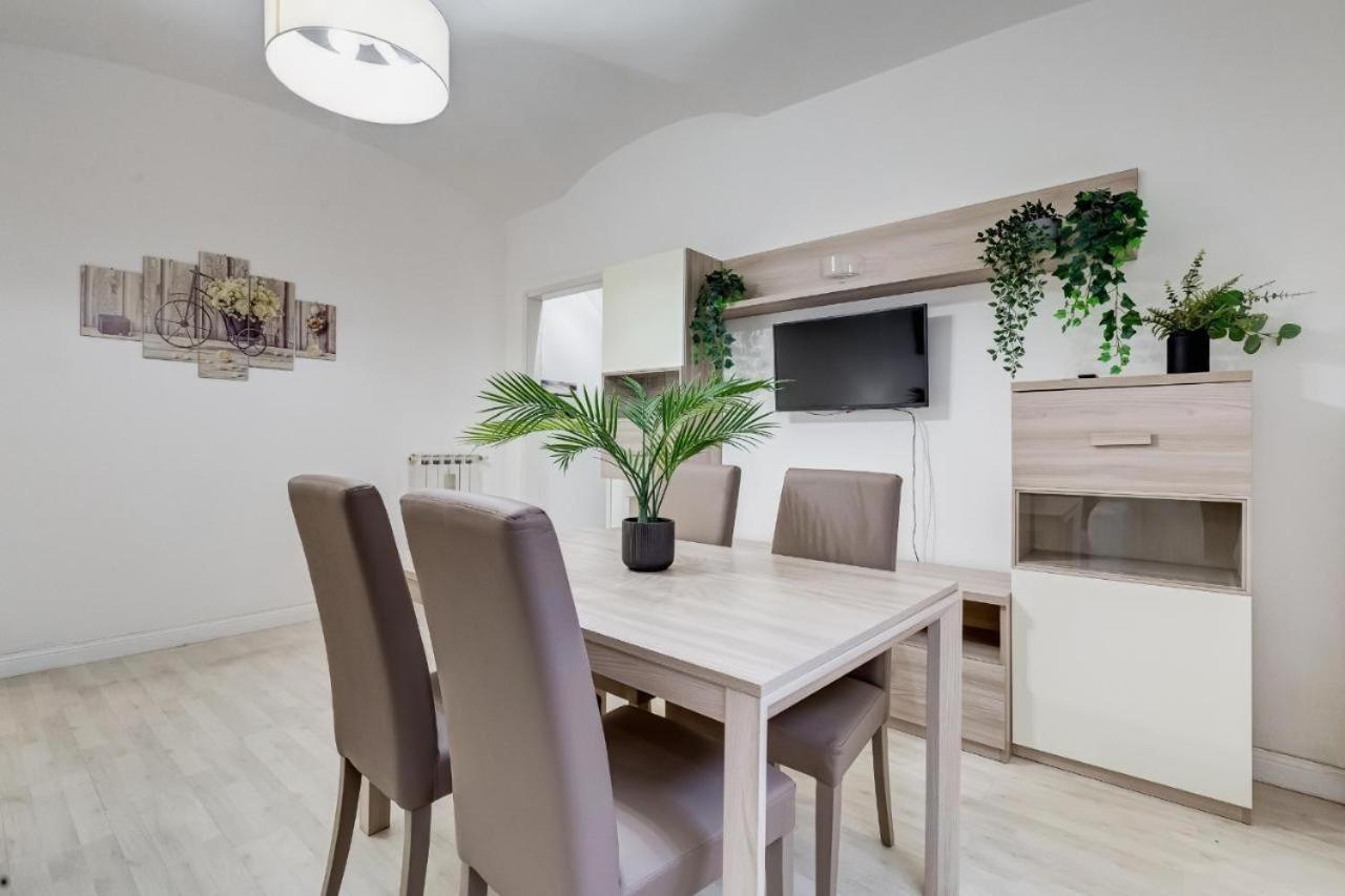 Villa Borghese Modern Apartment