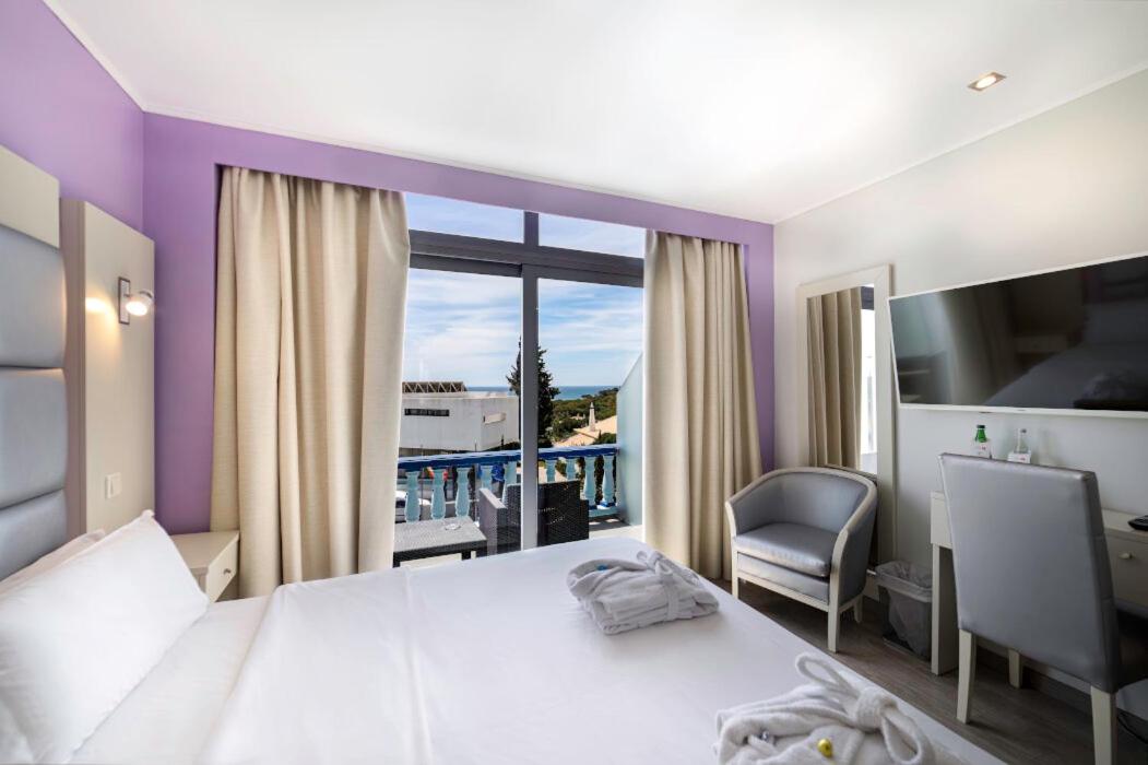 Hotel Santa Eulália Bay - Photo 10