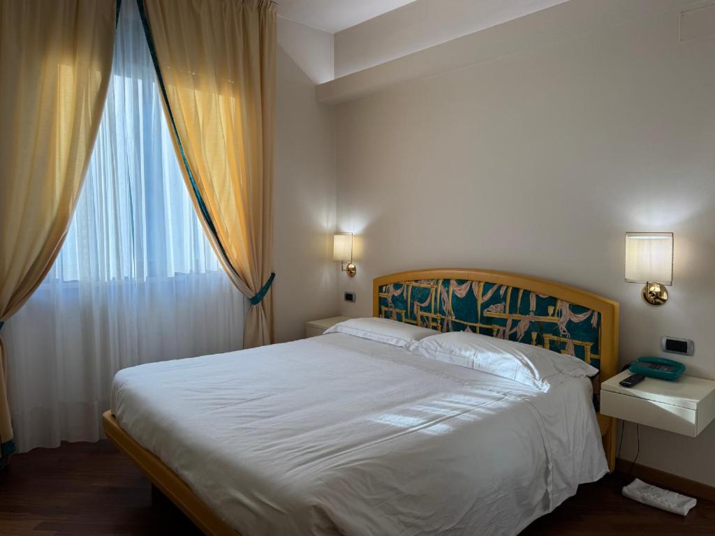 Hotel Cristallo - Photo 68