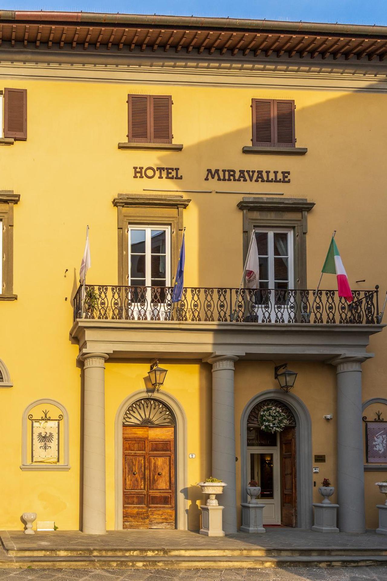 Hotel Miravalle - Photo 40