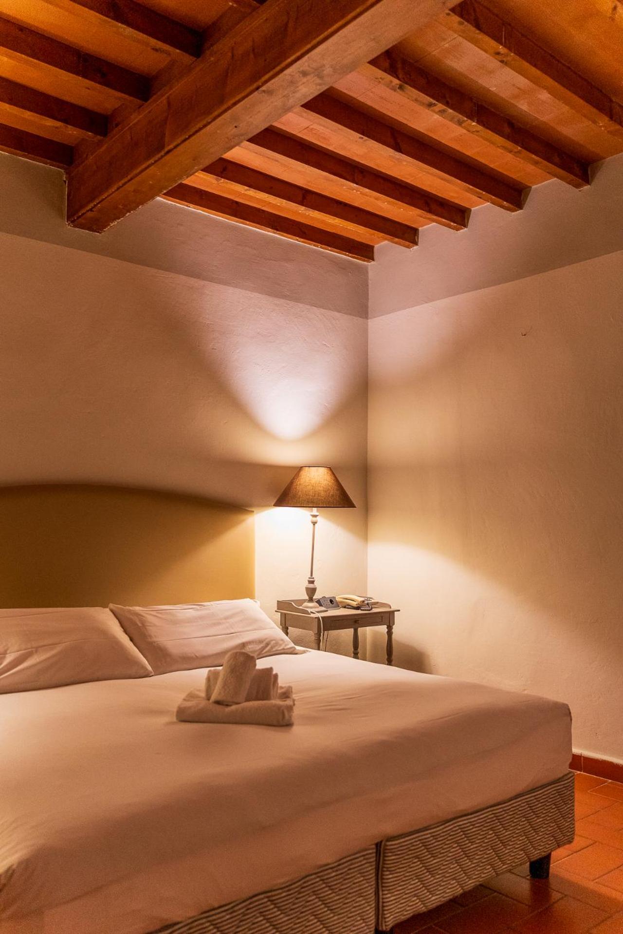 Hotel Miravalle - Photo 53