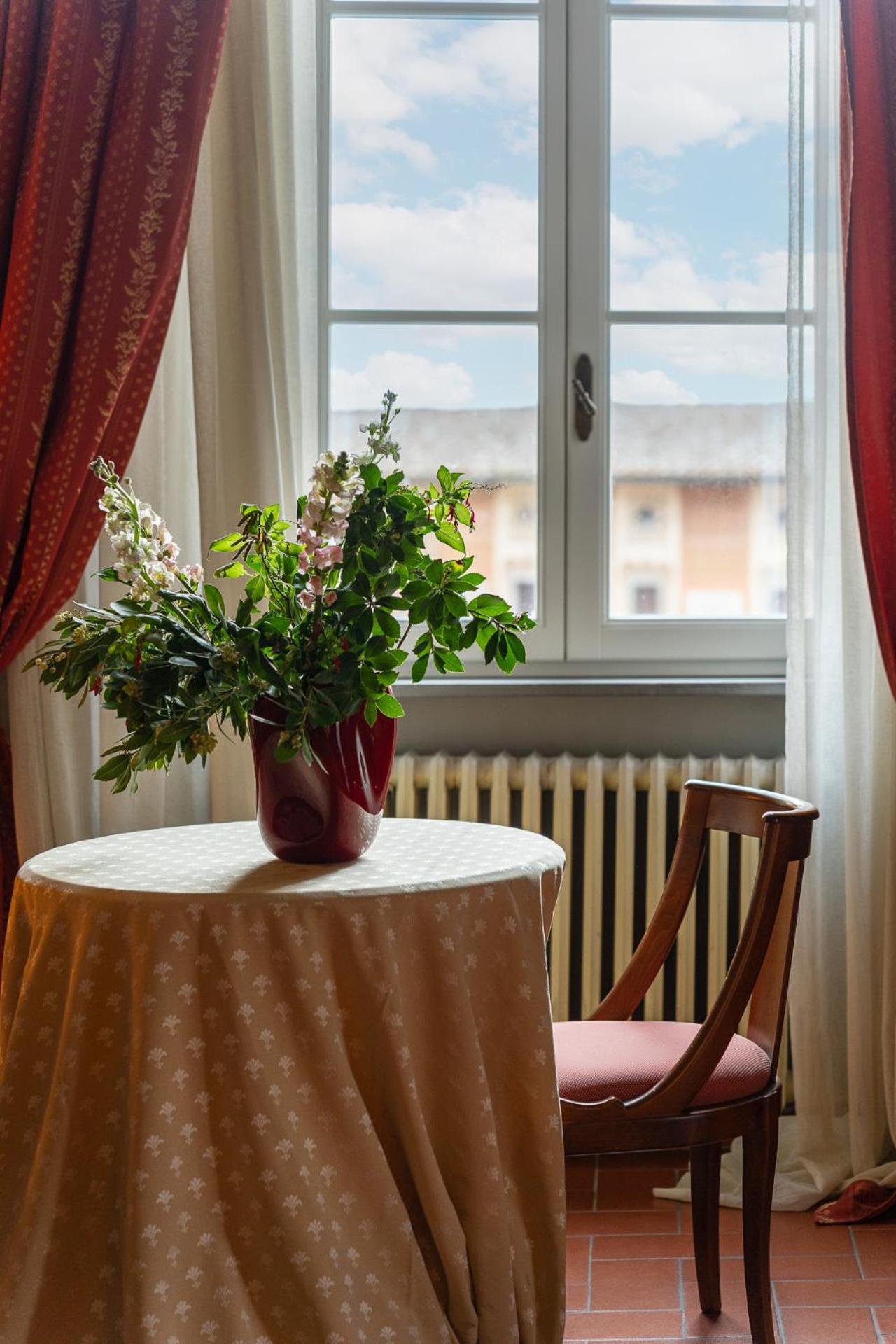 Hotel Miravalle - Photo 58