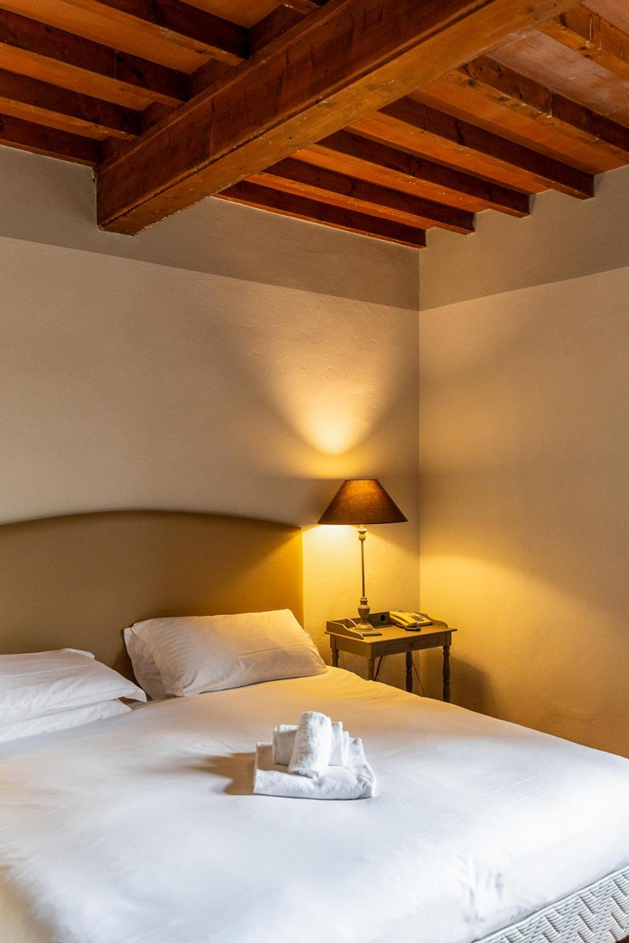 Hotel Miravalle - Photo 59