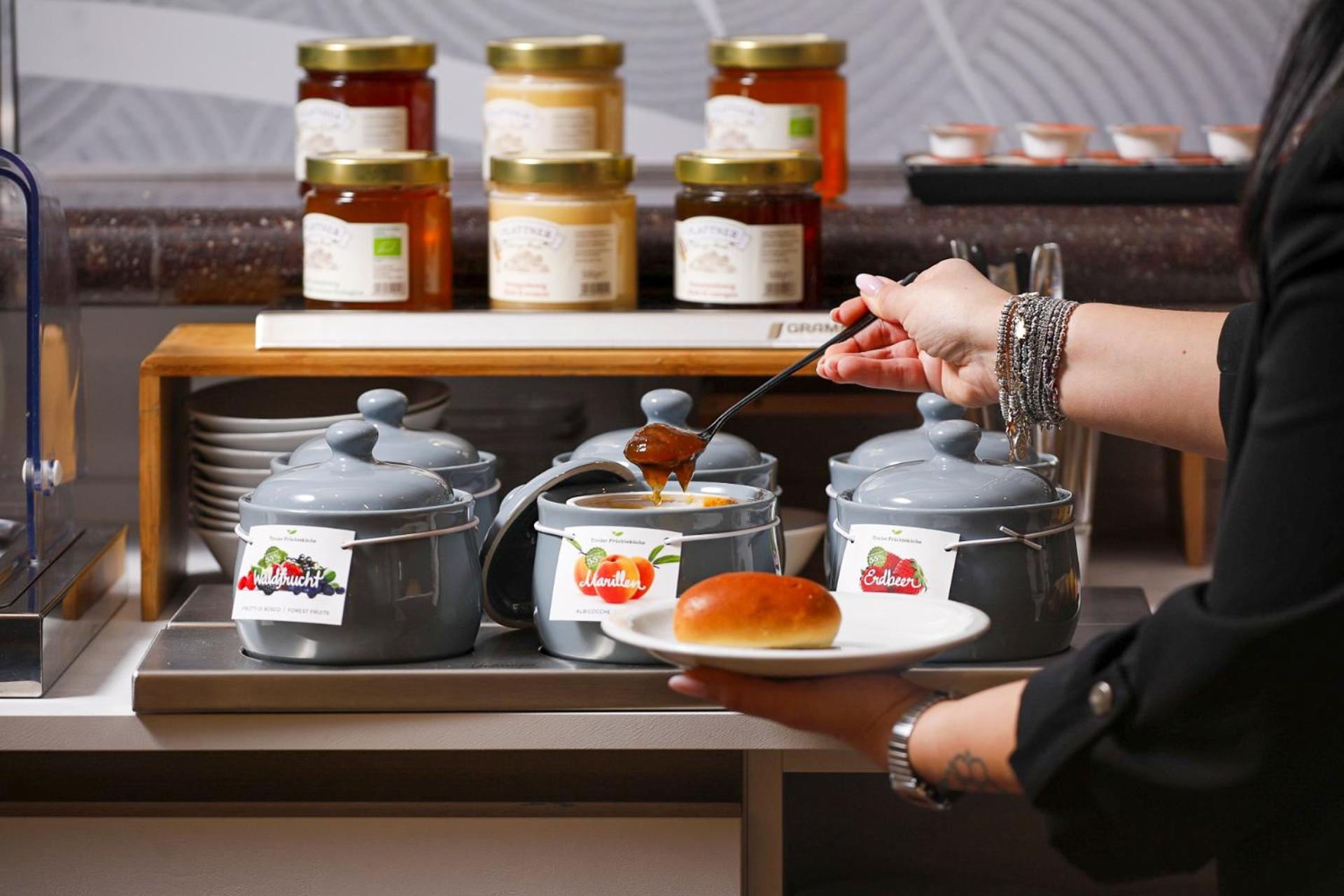 Hotel Molino Rosso - Photo 32