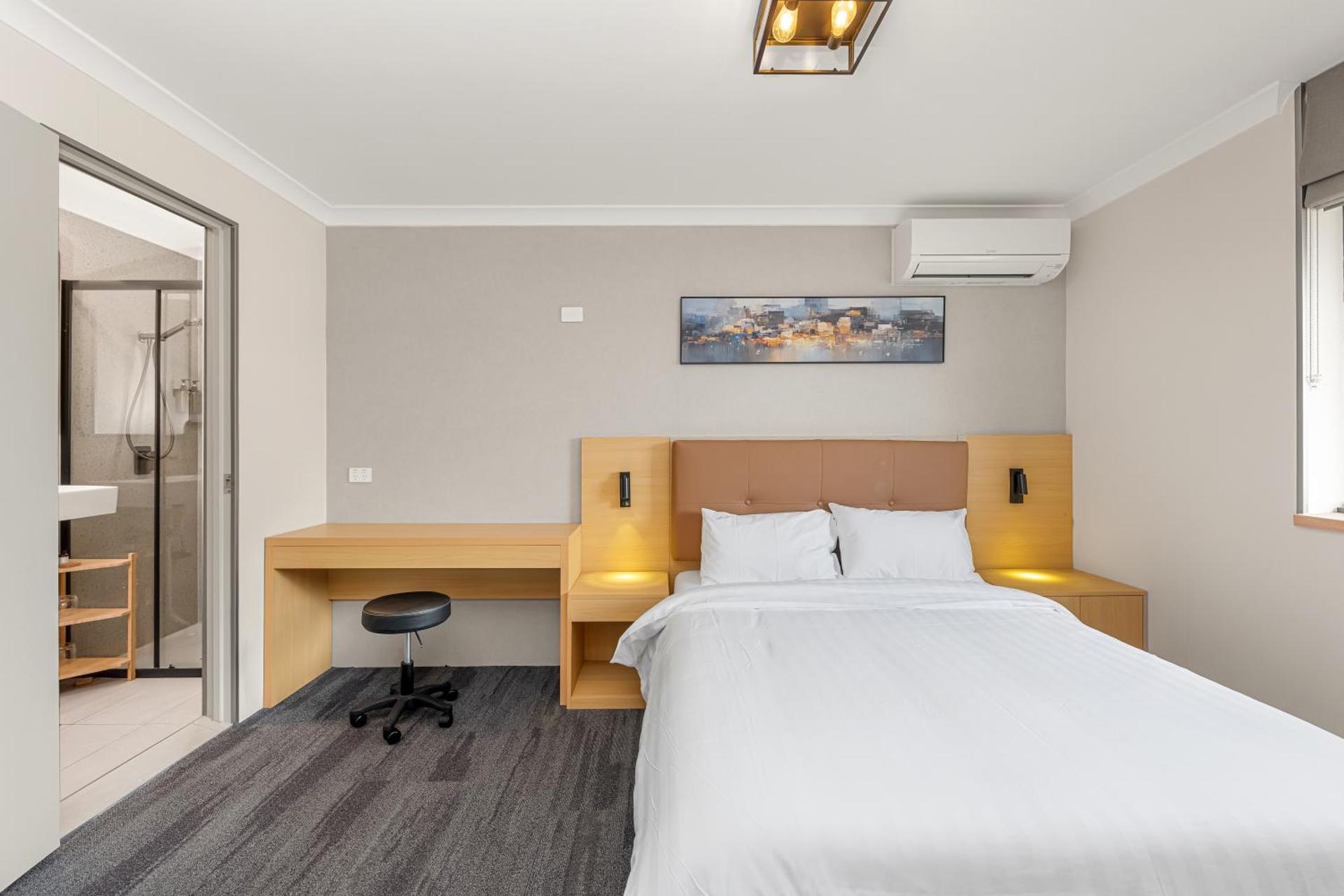 Spring Hill Inn - Photo 51