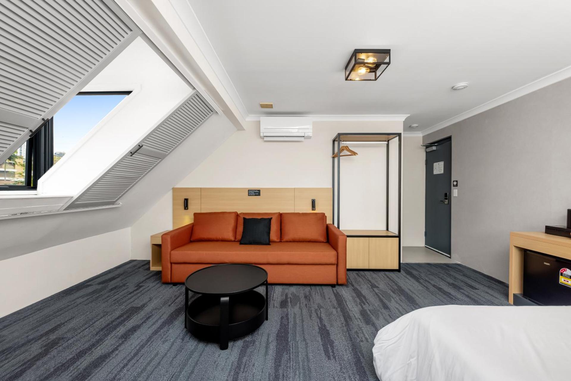 Spring Hill Inn - Photo 49