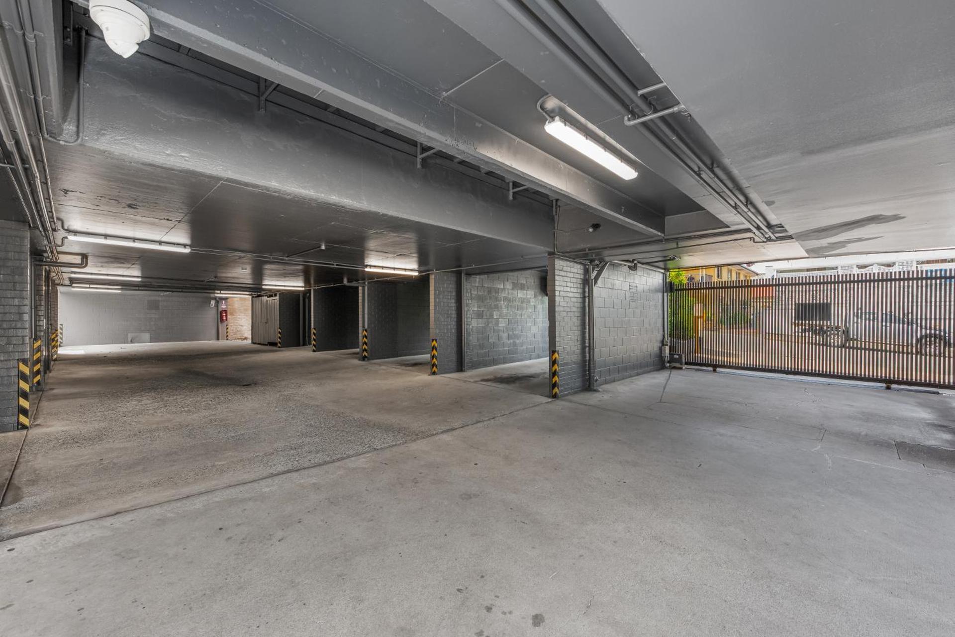 Spring Hill Inn - Photo 19