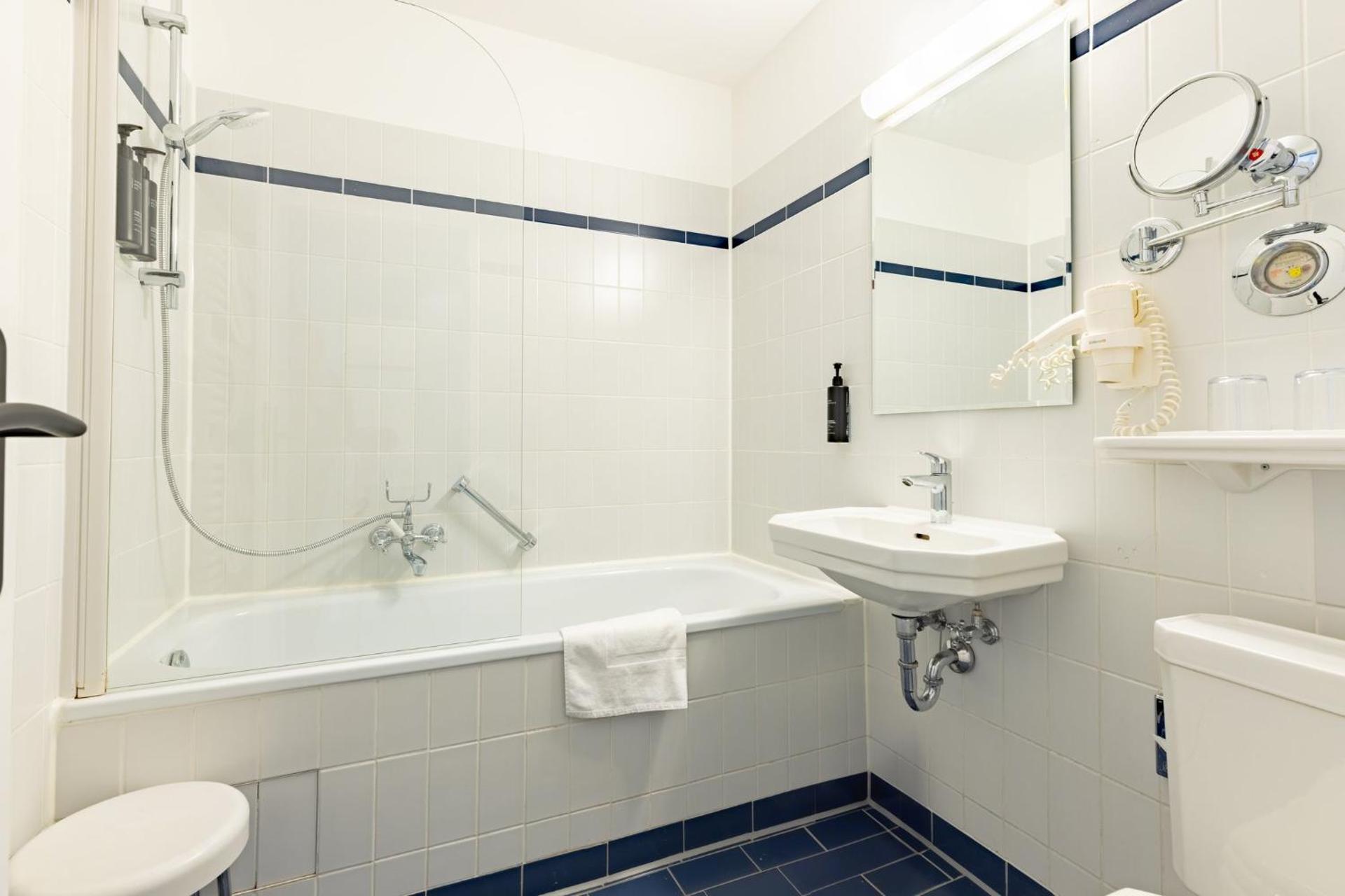 Garner Hotel Berlin - Messe by IHG - Photo 13
