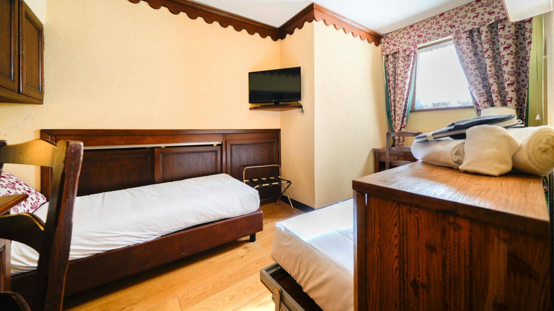 Hotel Jumeaux - Photo 55