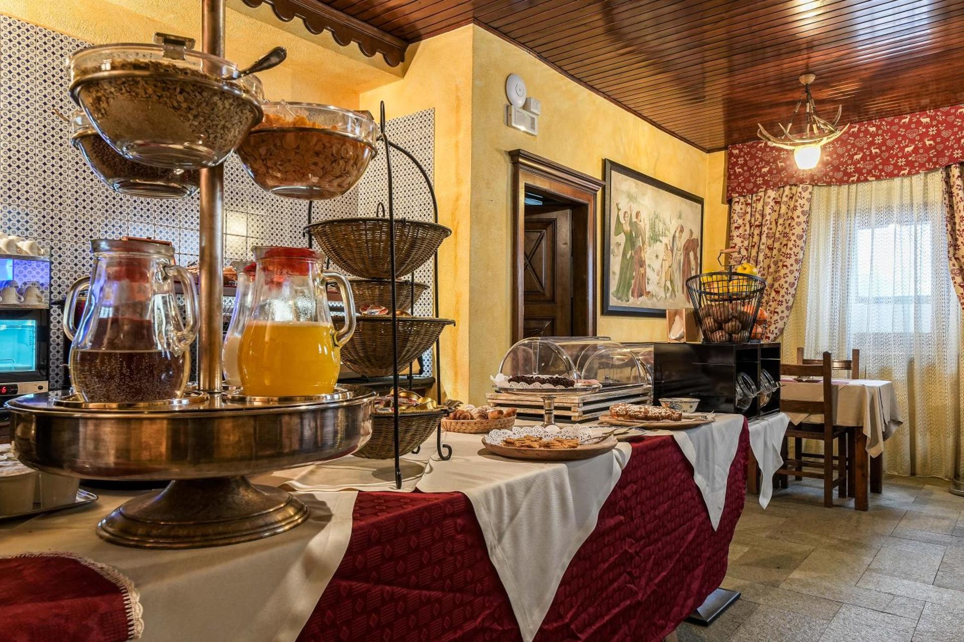 Hotel Jumeaux - Photo 21