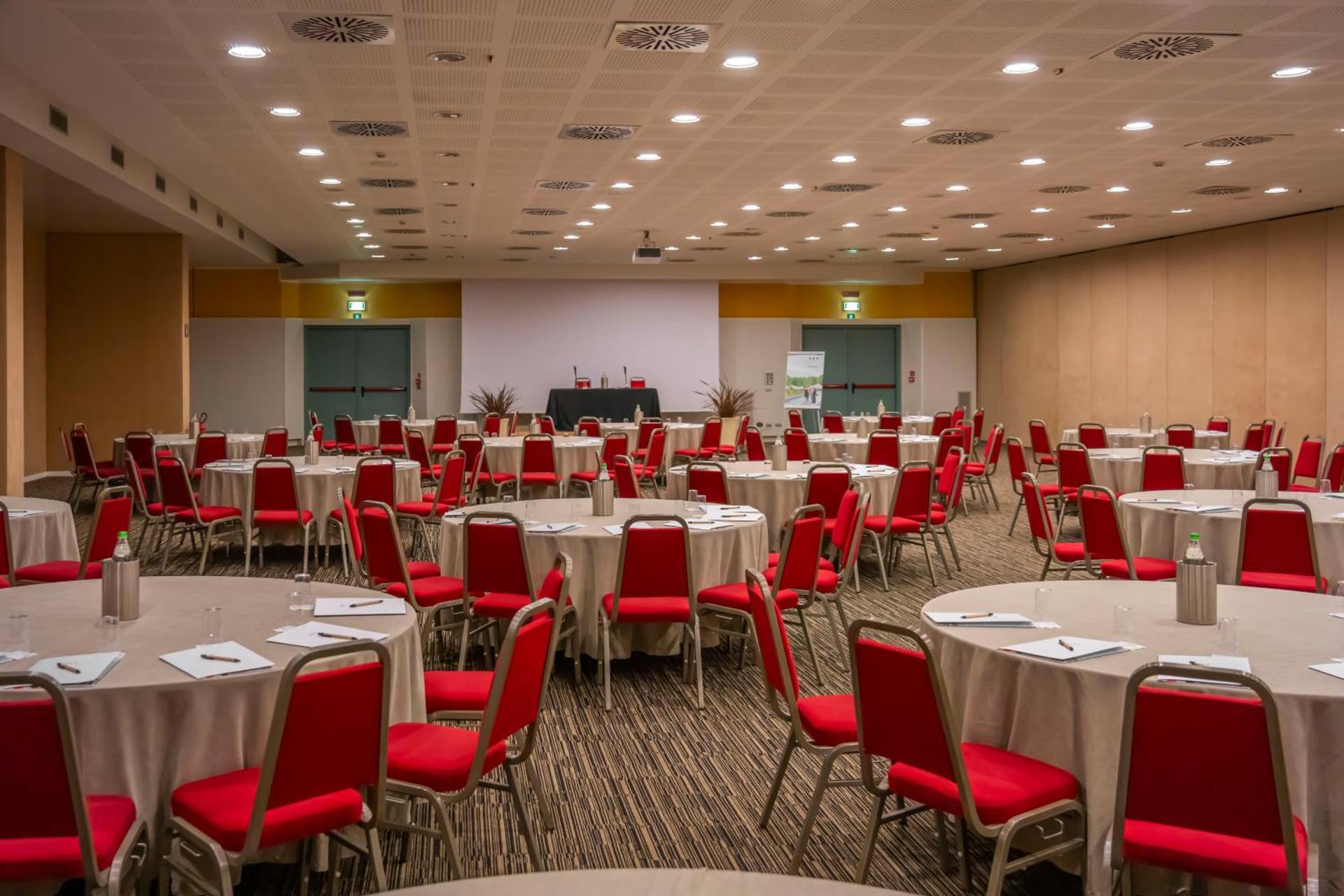 UNAHOTELS Varese - Photo 28