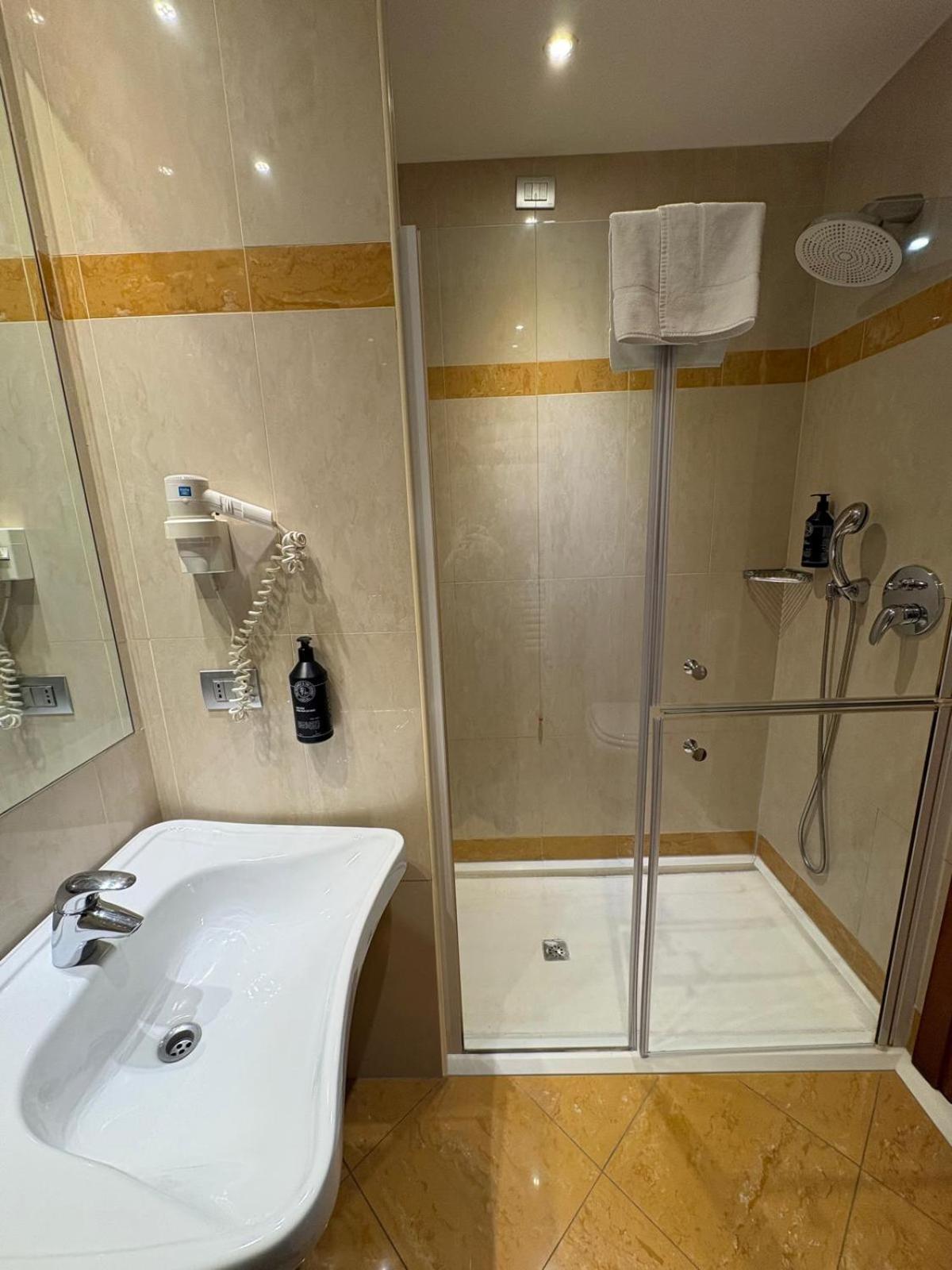 AS Hotel Monza - Photo 48