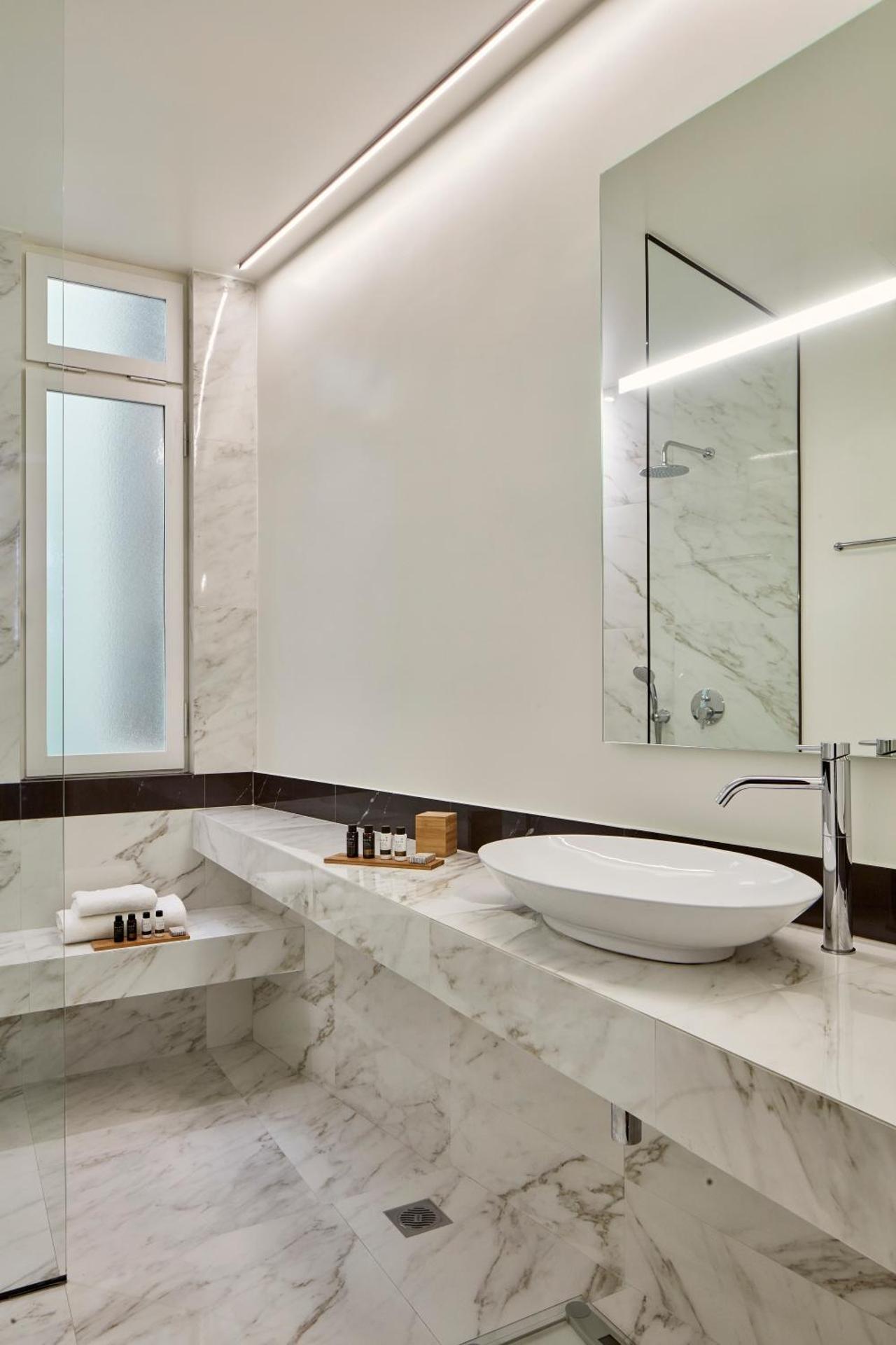 Junior Suite with Acropolis View - Photo 4