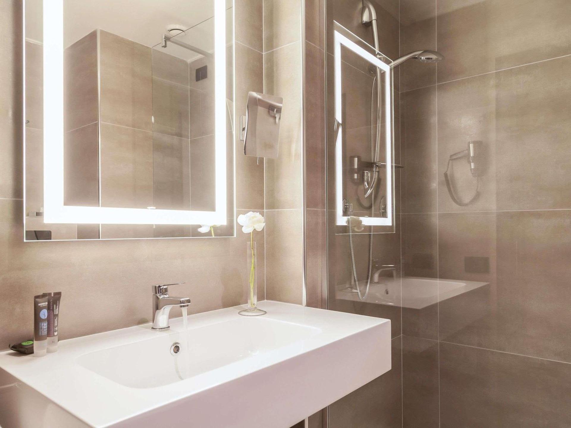 Novotel Brescia Due - Photo 21