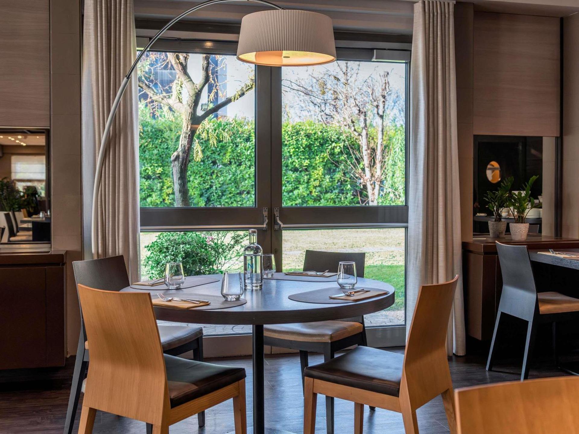 Novotel Brescia Due - Photo 61