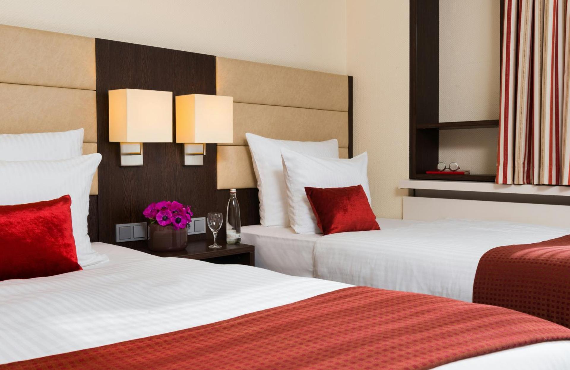 Leonardo Hotel Munich Arabellapark - Photo 39