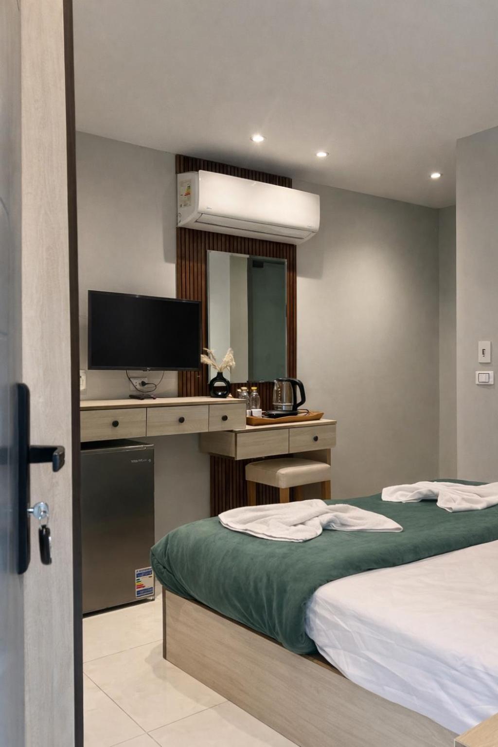 ATon Hotel - Photo 12