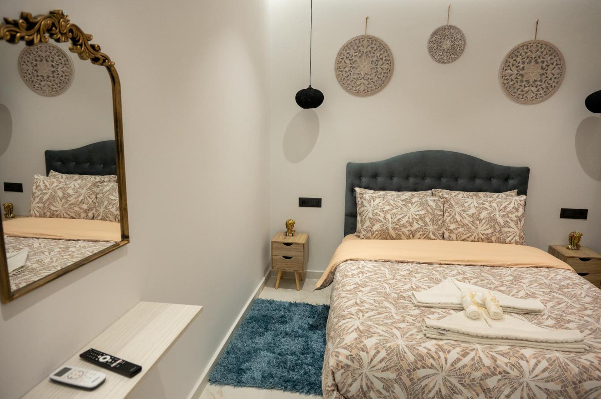 Anesis Aera Luxury Home