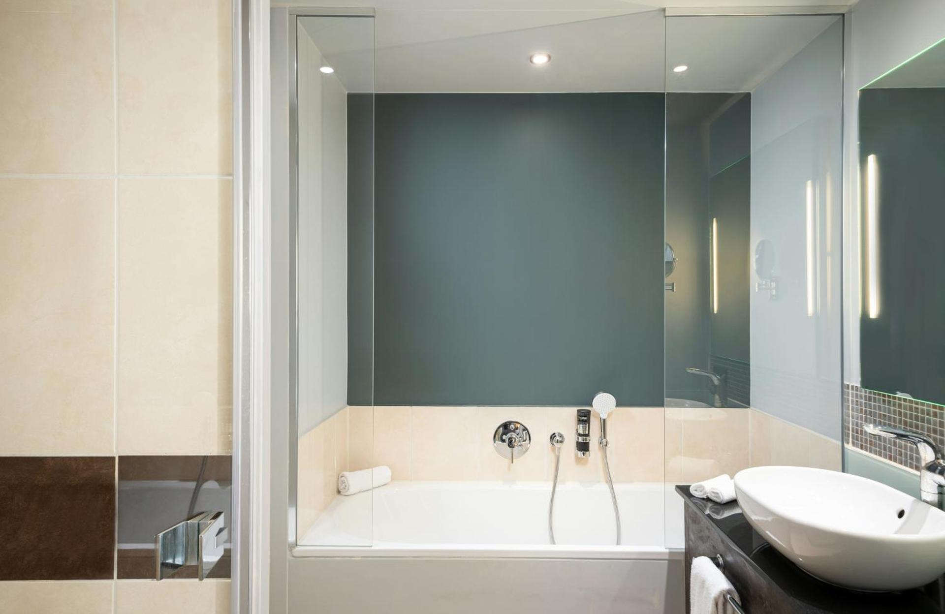 Leonardo Royal Hotel Munich - Photo 34