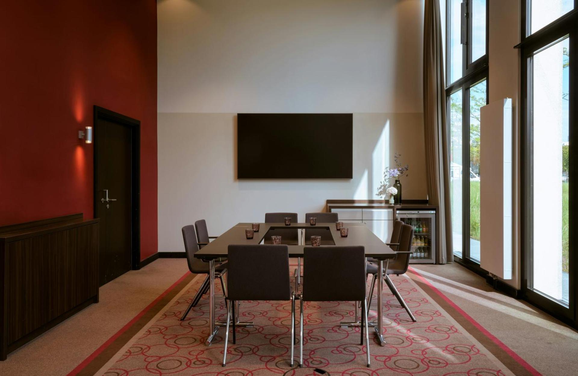 Leonardo Royal Hotel Munich - Photo 2