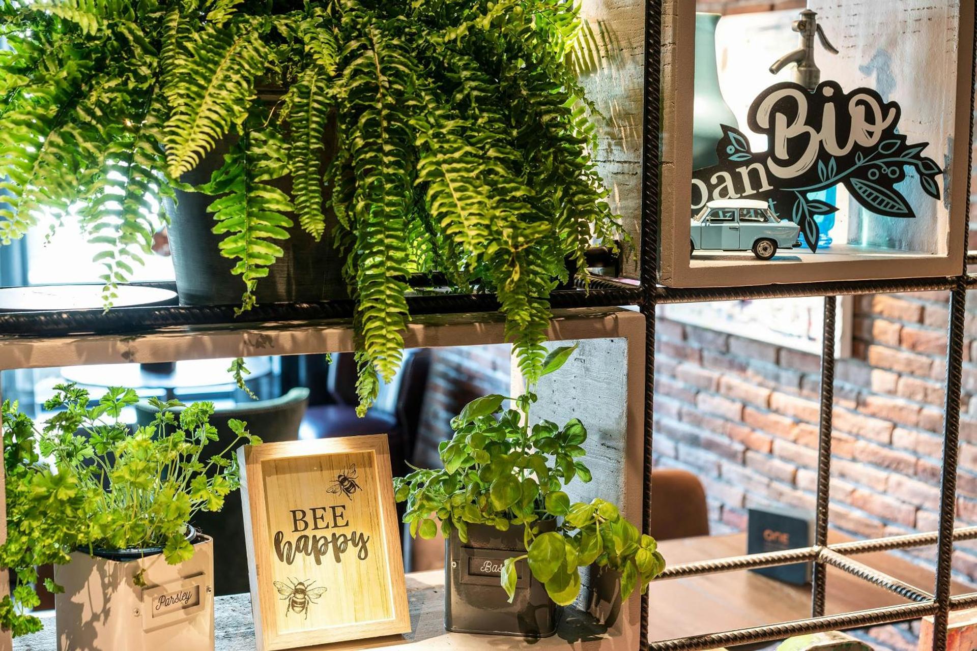 Motel One Berlin Mitte - Photo 49