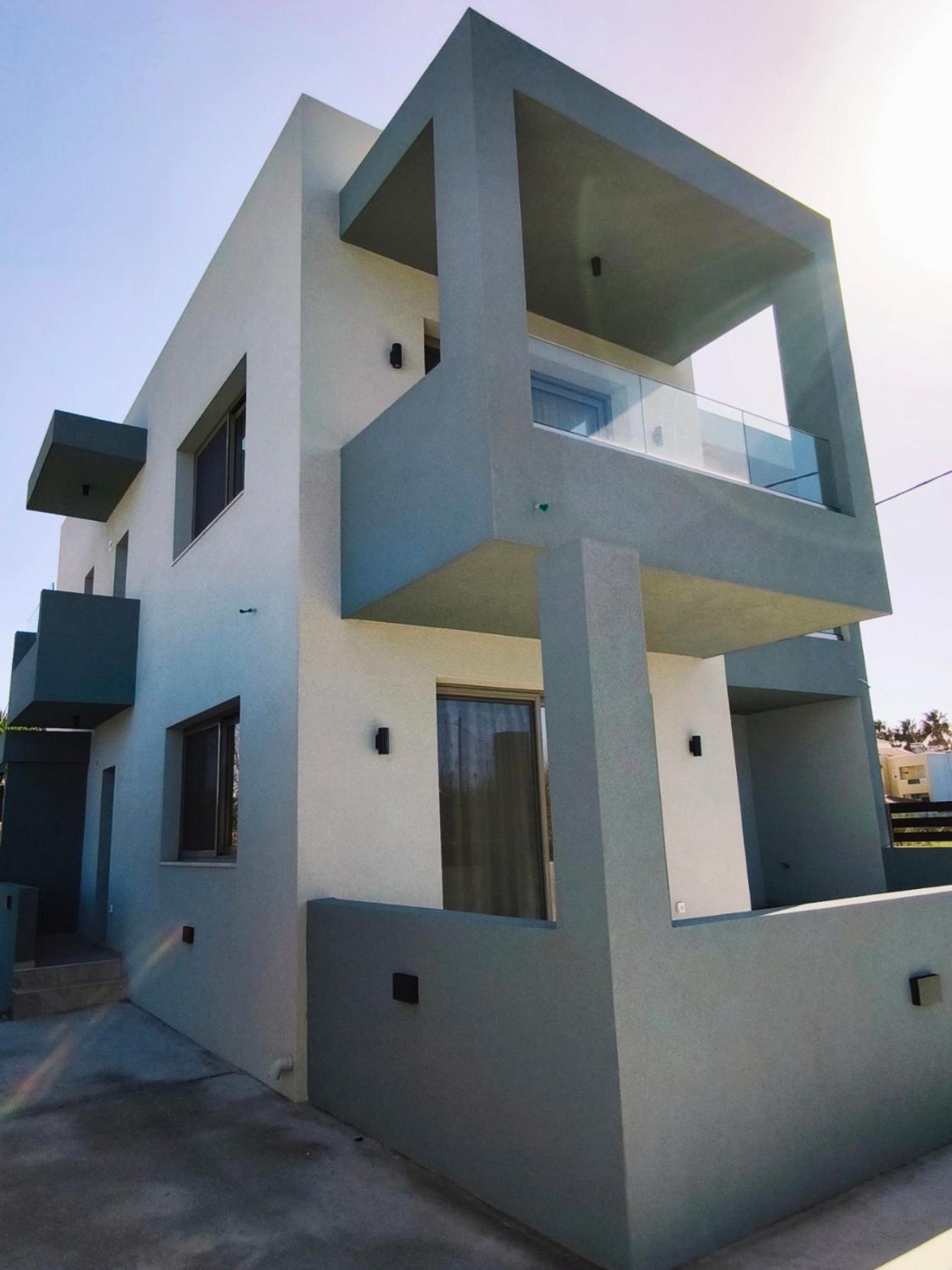 Anesis Aera Luxury Home - Photo 14