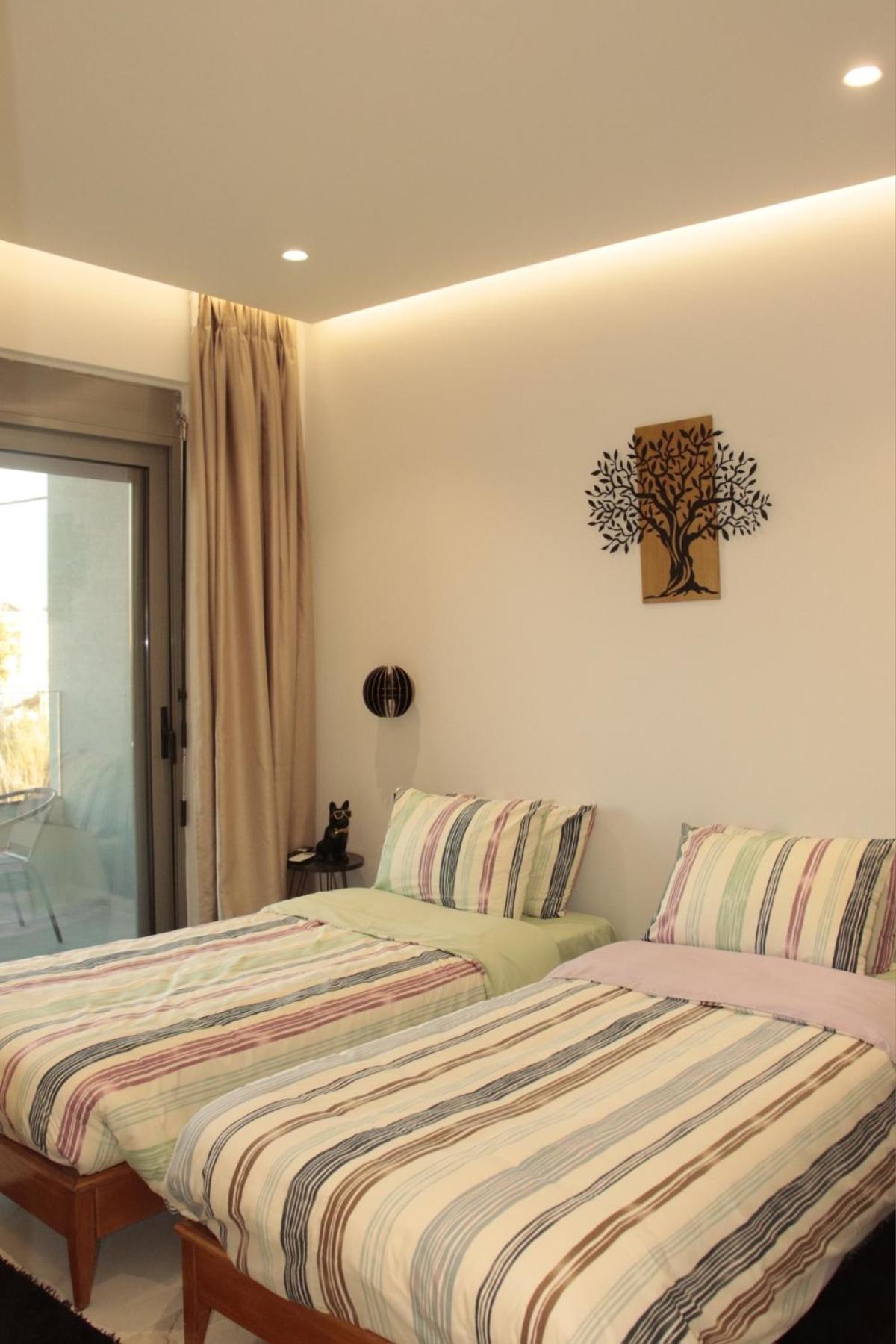 Anesis Aera Luxury Home - Photo 29