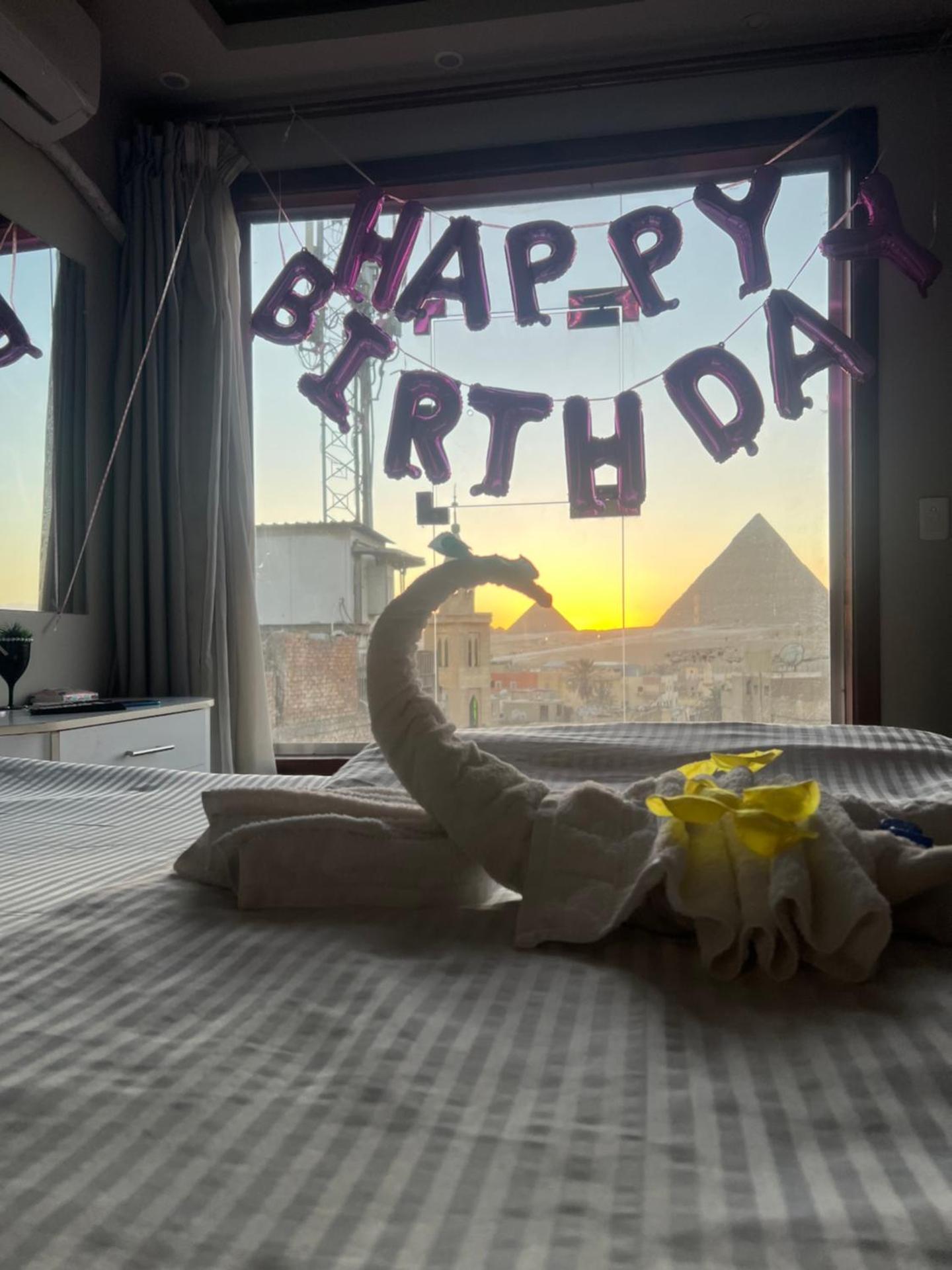 Montu pyramids view - Photo 16