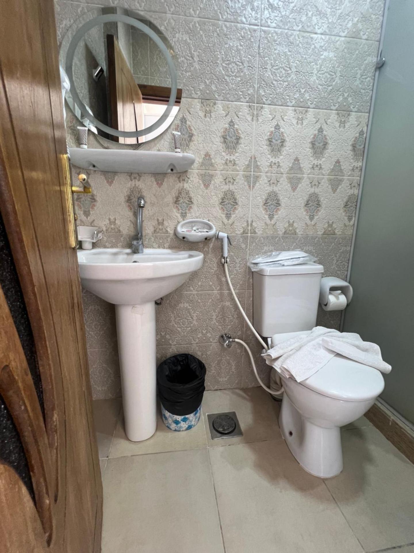 Montu pyramids view - Photo 29