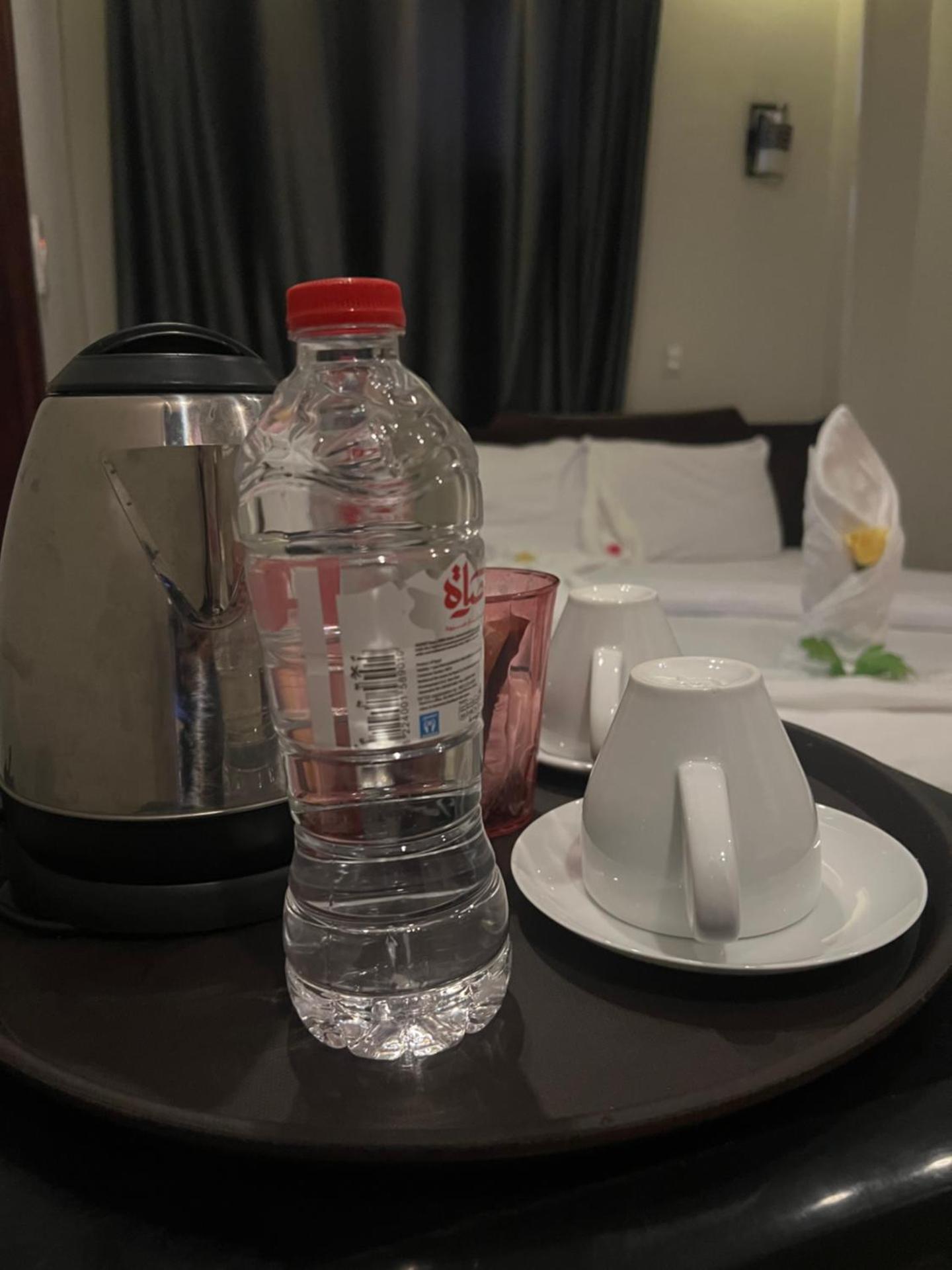 Twin Room with Private Bathroom - Photo 4