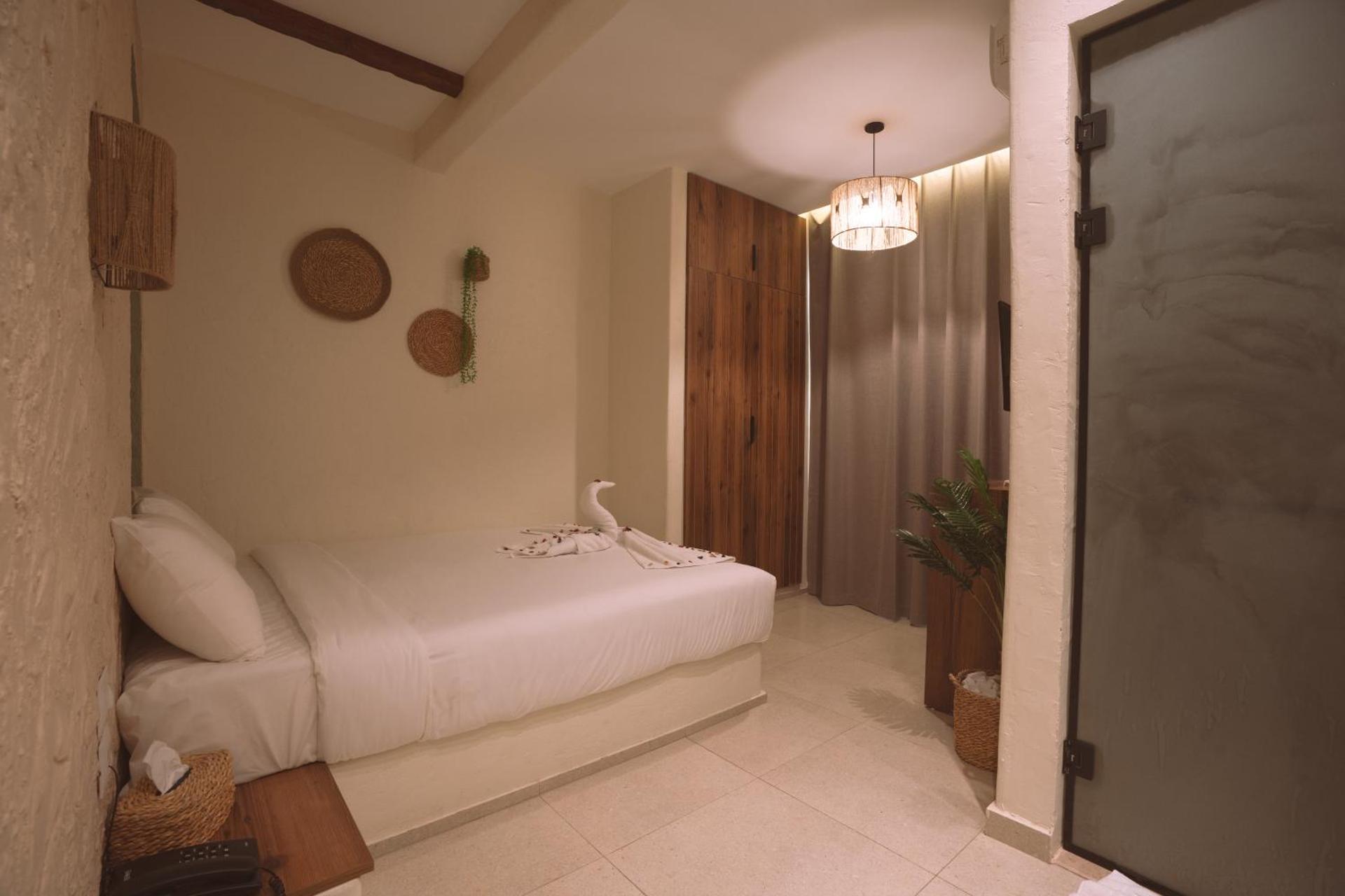 Voyage On The Spot - Photo 24