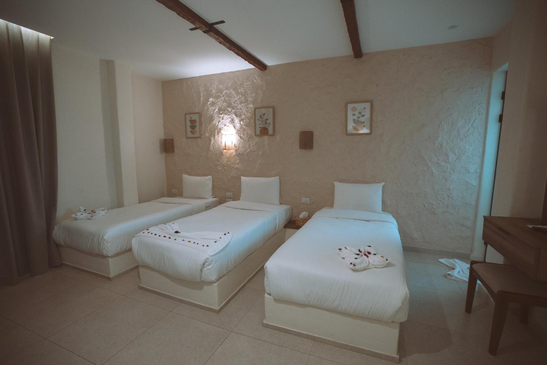 Voyage On The Spot - Photo 20