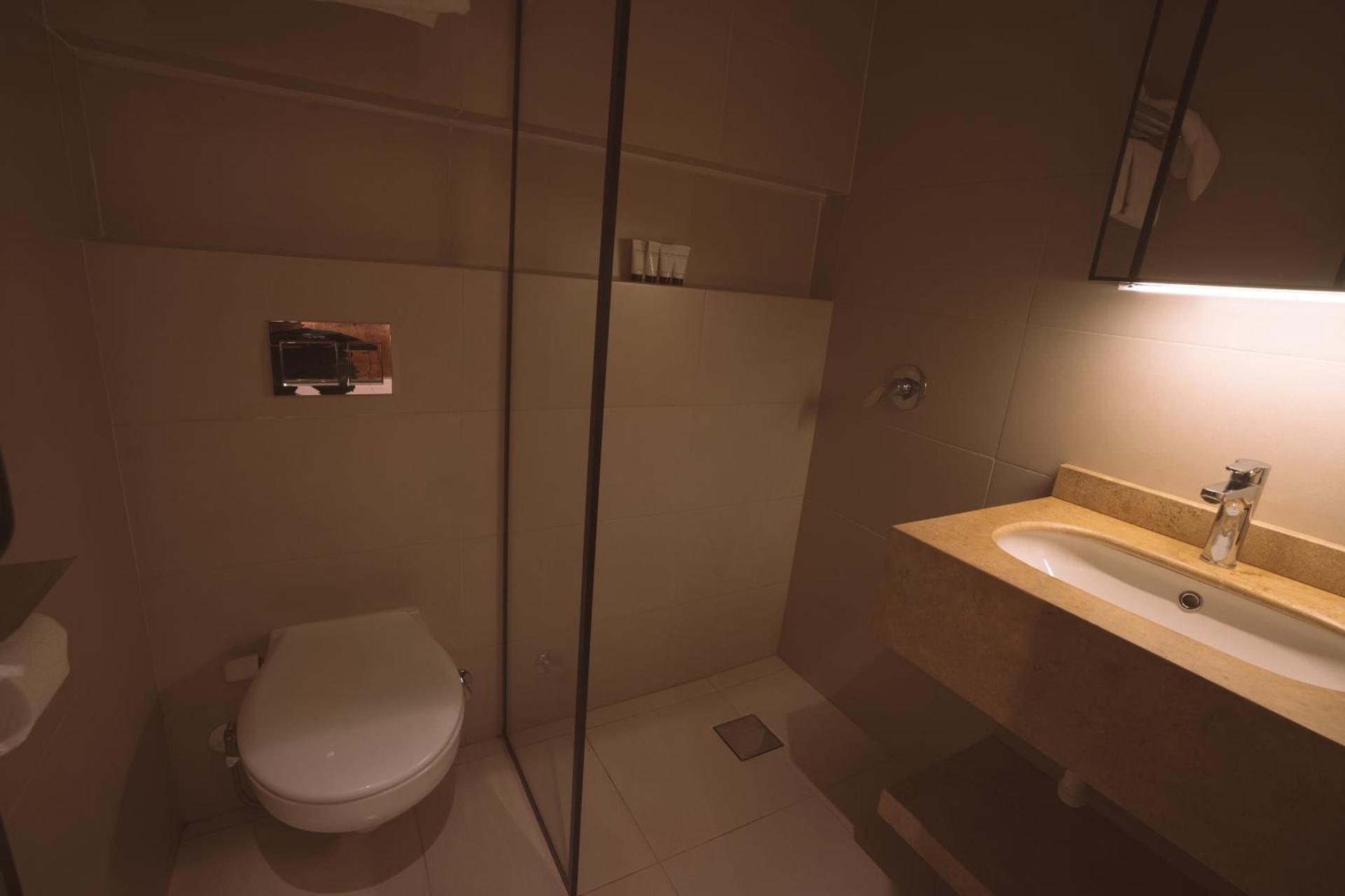 Voyage On The Spot - Photo 29