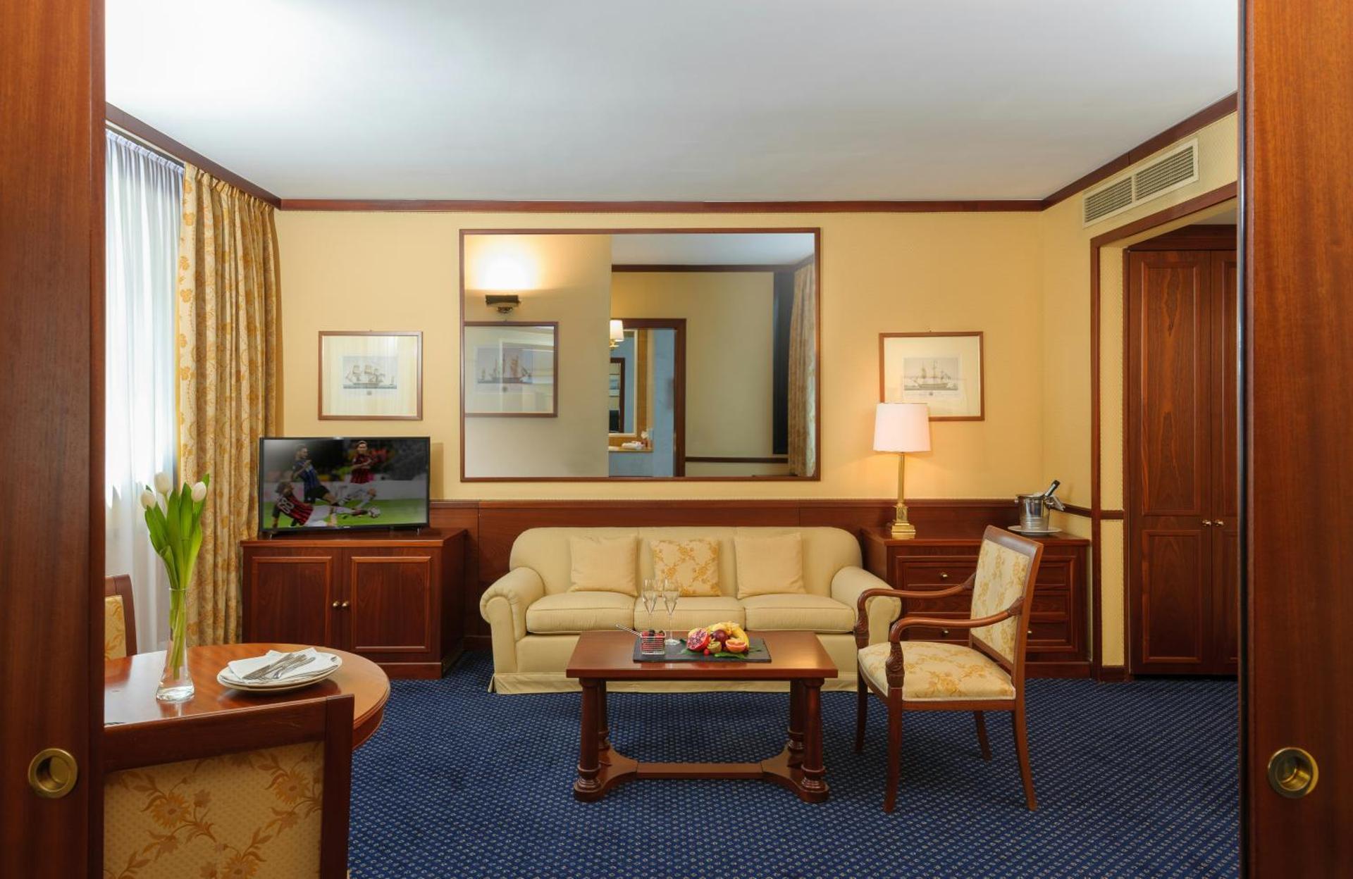 Leonardo Hotel Milan City Center - Photo 15