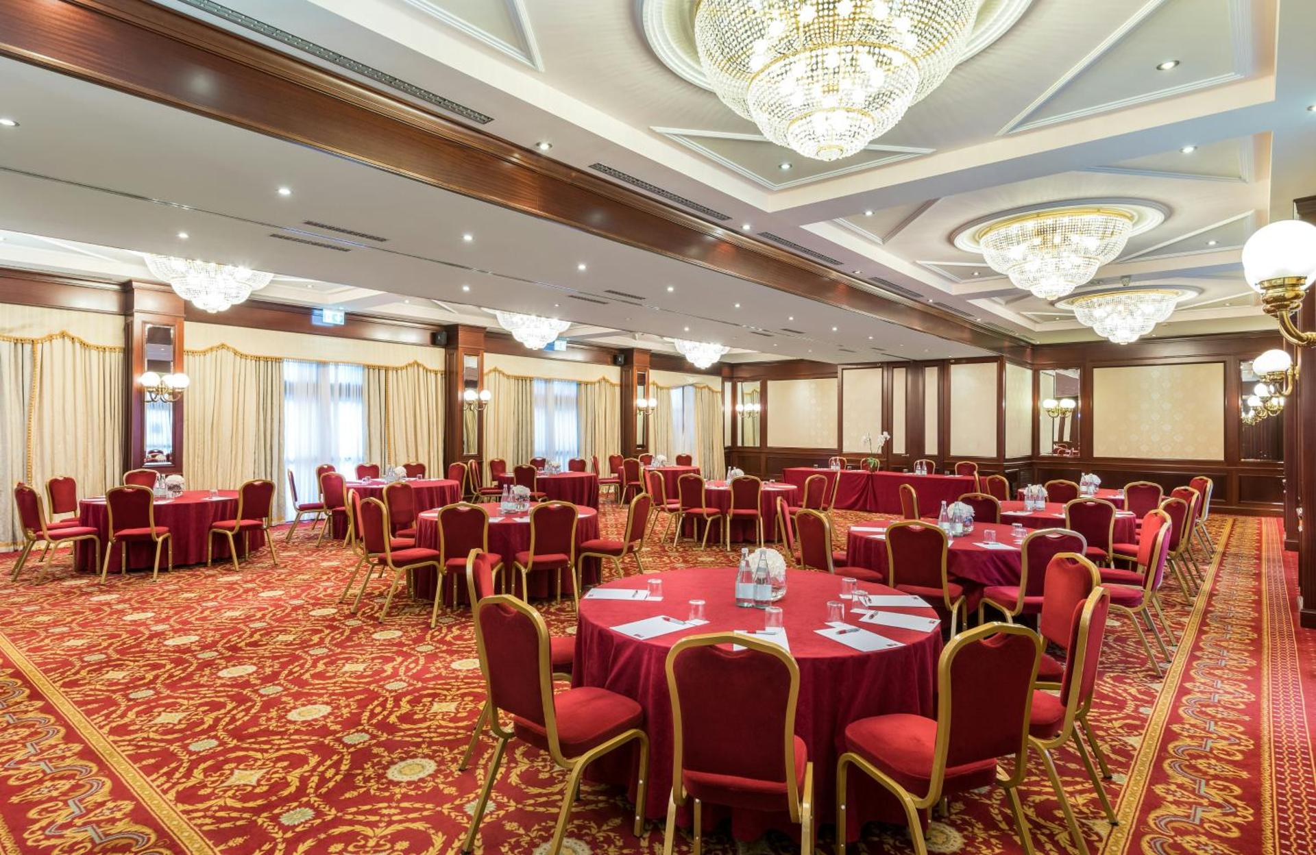 Leonardo Hotel Milan City Center - Photo 3