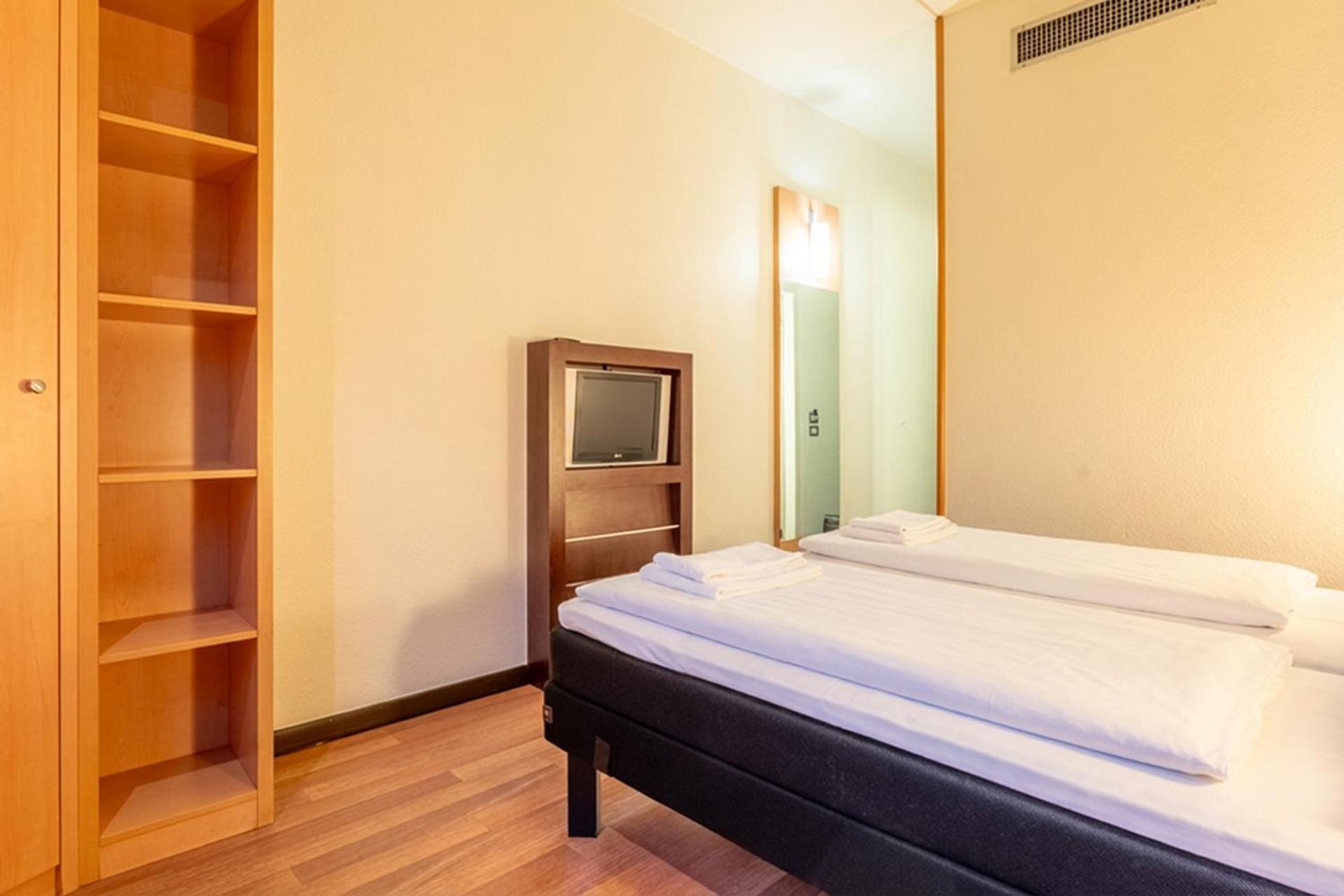 a&o Hostel Milano Ca Granda - Photo 25