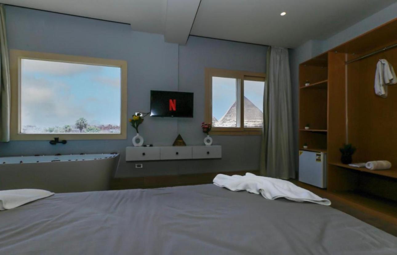 King's Gate Majestic pyramids & Sphinx view - Photo 41