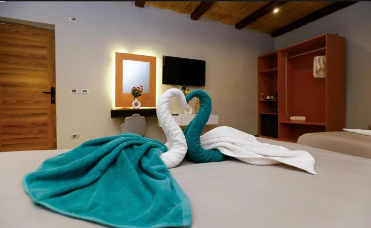 King's Gate Majestic pyramids & Sphinx view - Photo 36