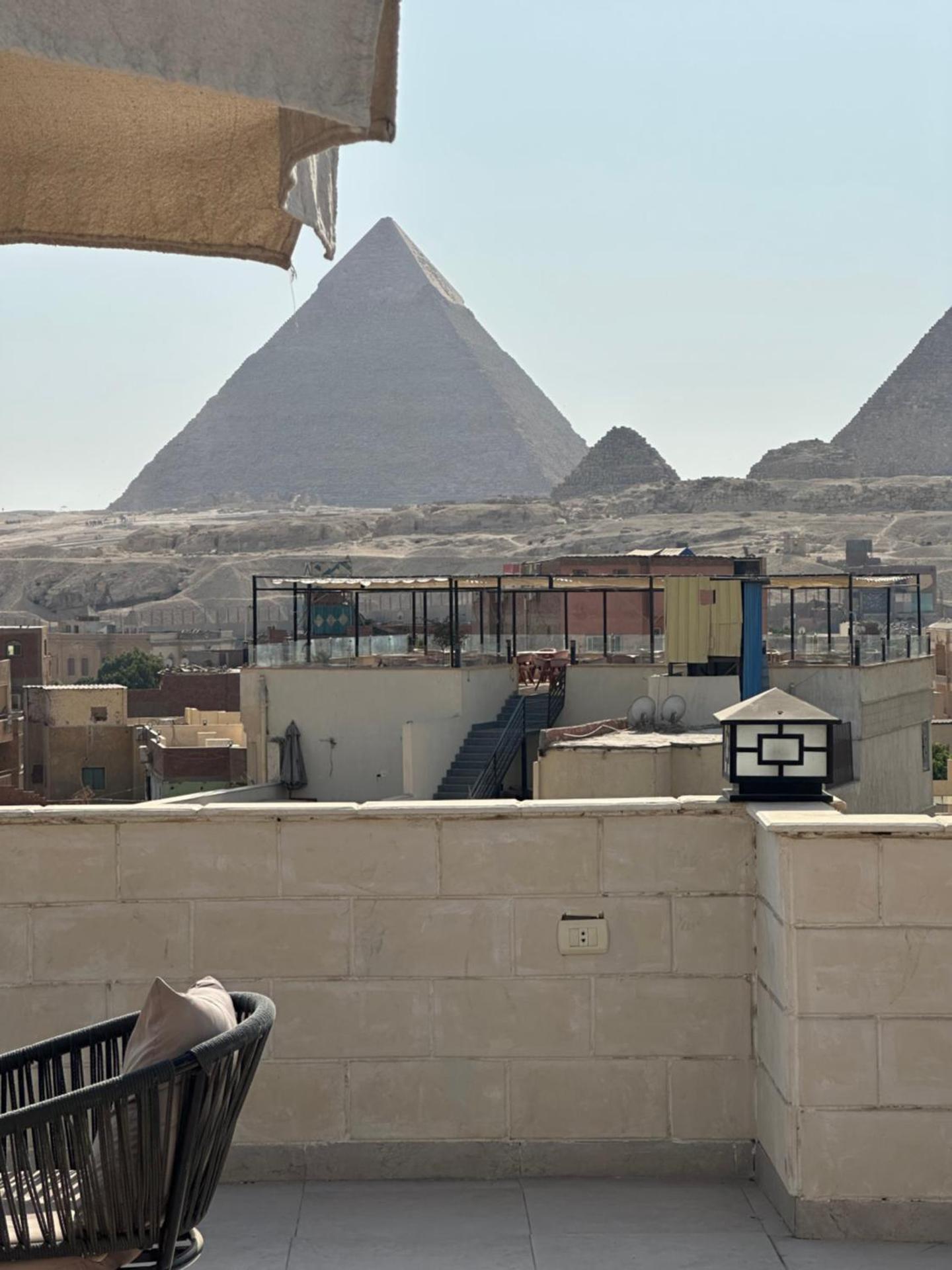 King's Gate Majestic pyramids & Sphinx view - Photo 22