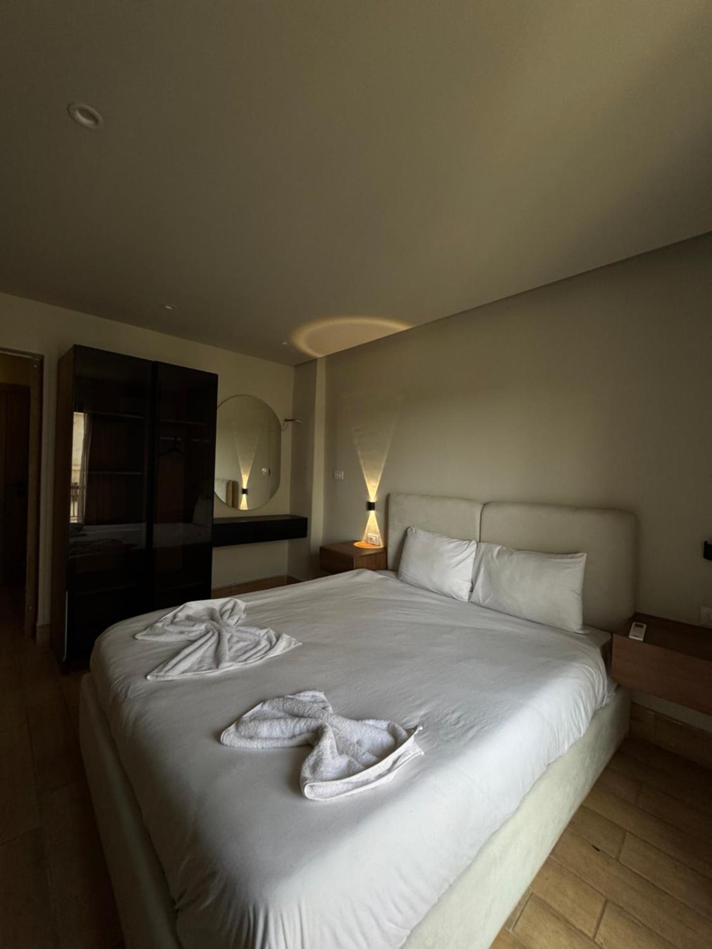 King's Gate Majestic pyramids & Sphinx view - Photo 43