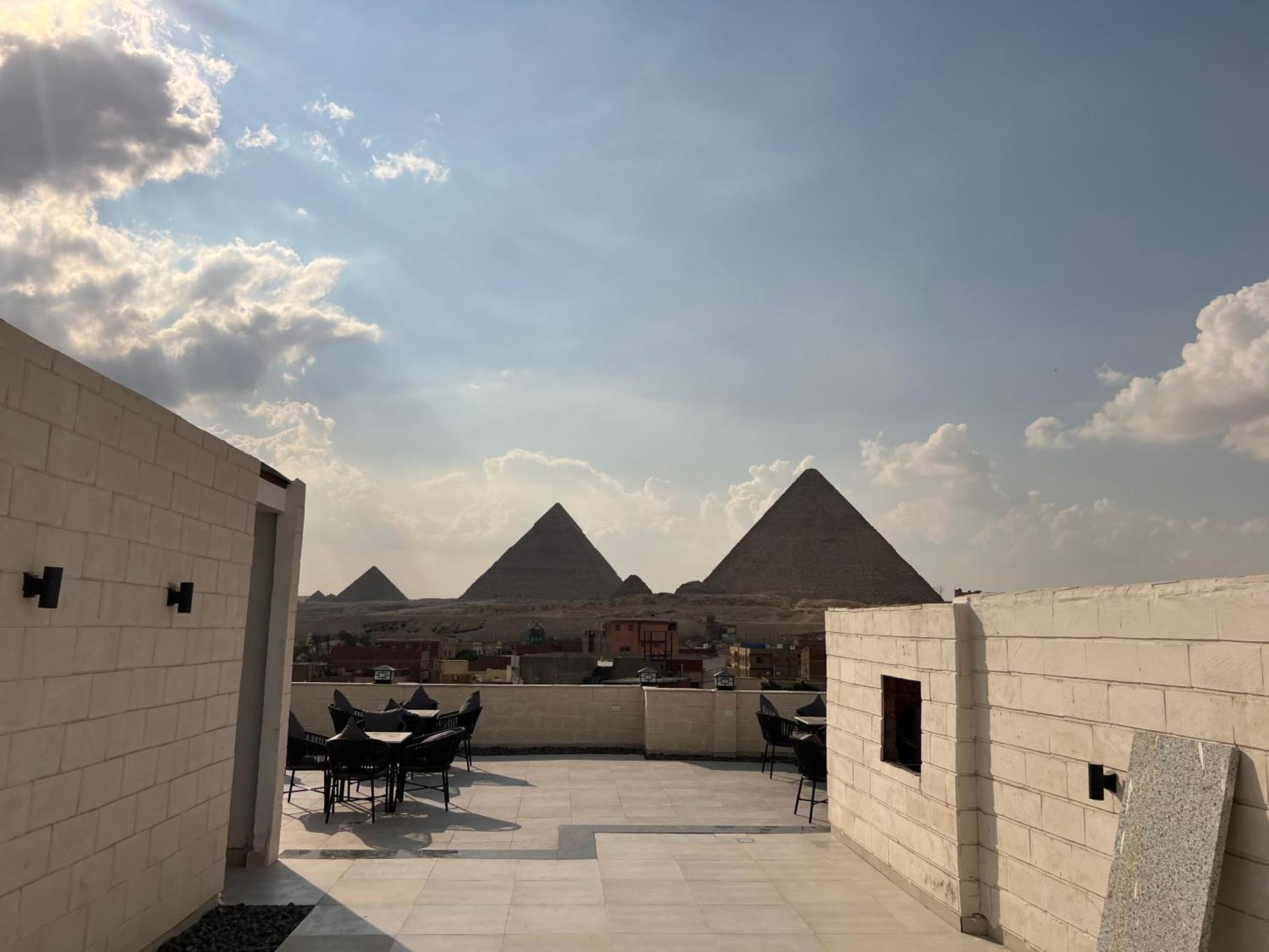 King's Gate Majestic pyramids & Sphinx view - Photo 23