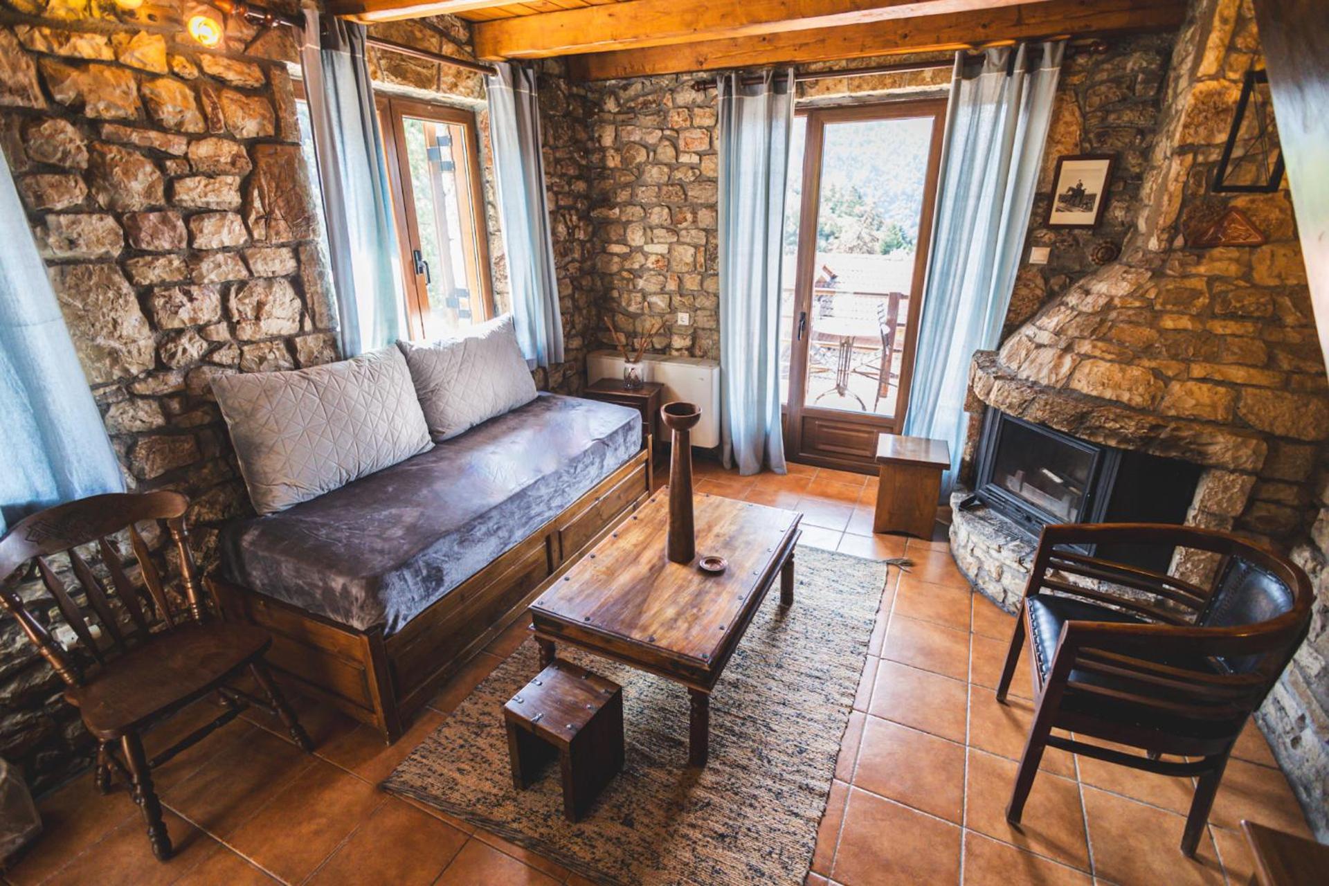 Georgio's V Chalet Kalavrita - Photo 3