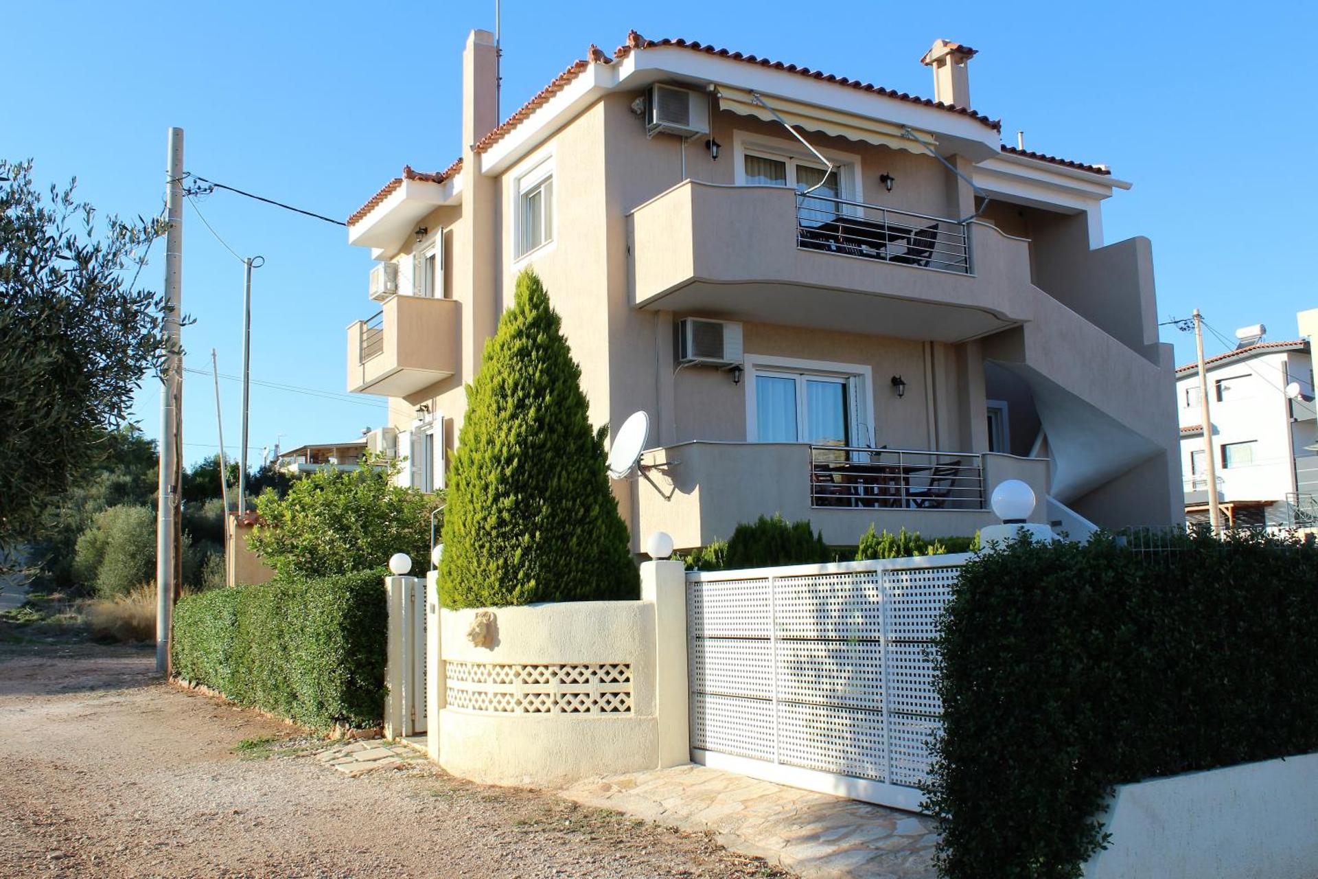 Helen's Sounio Apartments - Photo 5