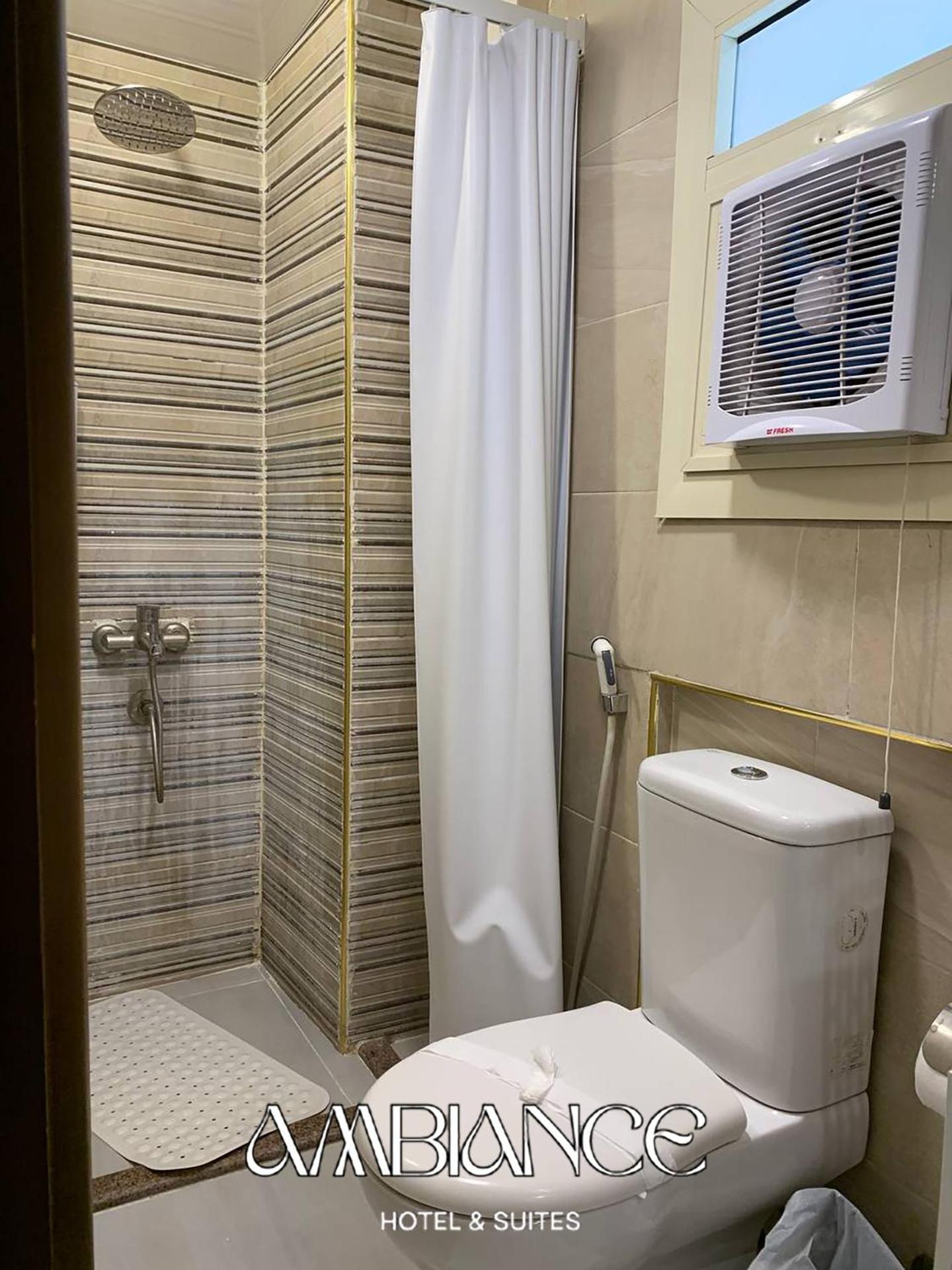 Ambiance Hotel Downtown by Getaway - Photo 13