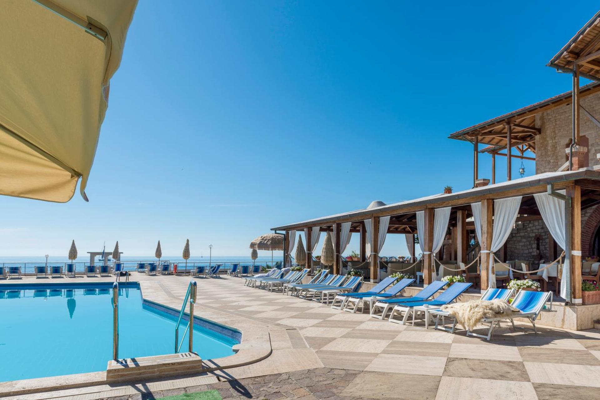 Hotel Ristorante Maga Circe - Photo 196