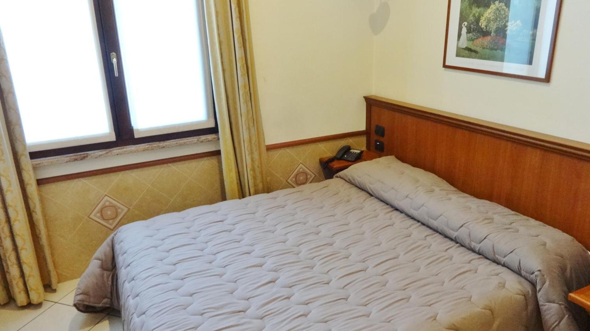 Hotel Astrid - Photo 30
