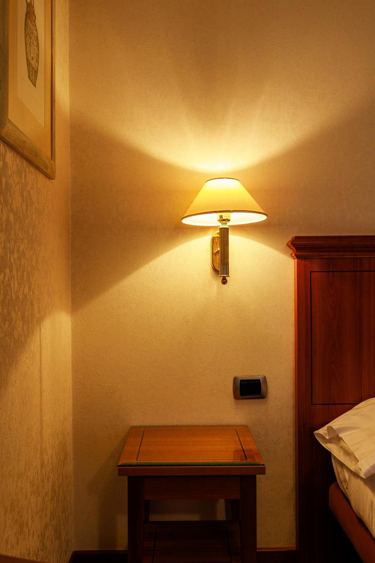 Hotel Excelsior Magenta - Photo 75