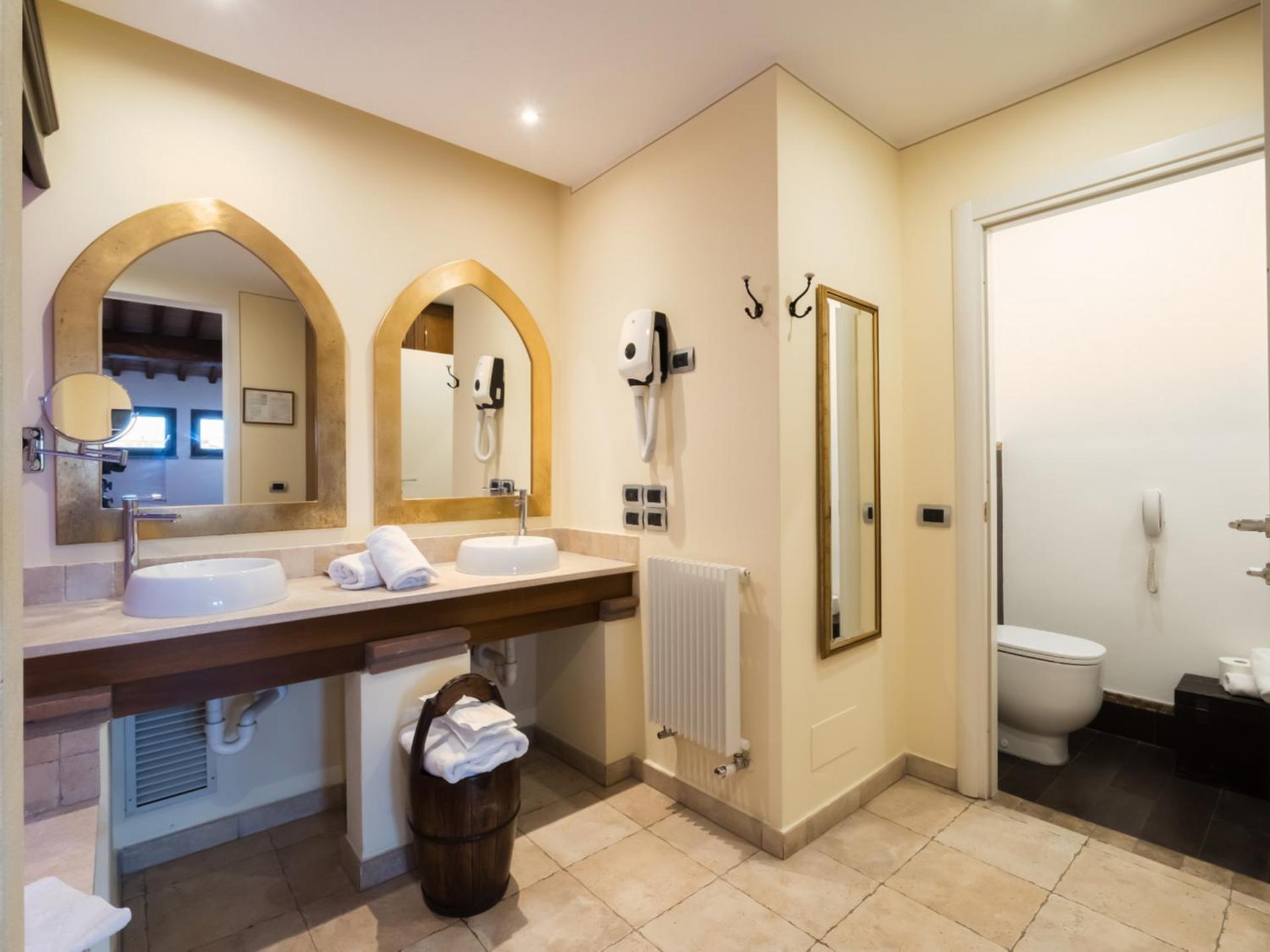 Vogue Hotel Arezzo - Photo 32