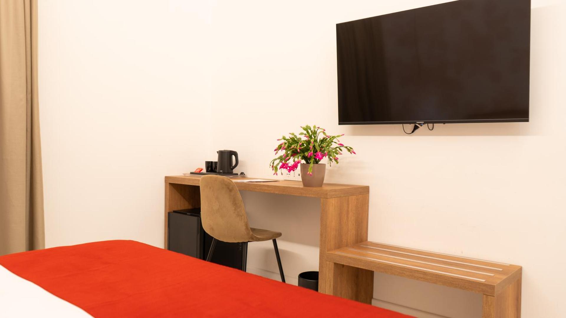 Hotel Diana - Photo 14